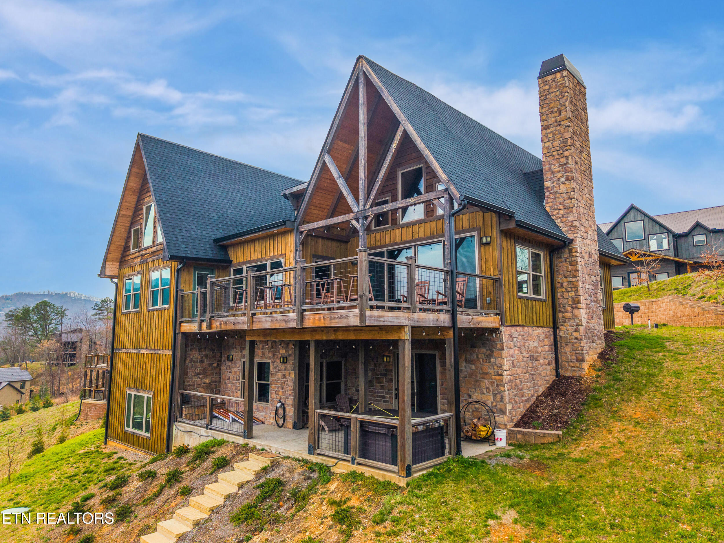2832 Red Sky Drive Sevierville TN 37862