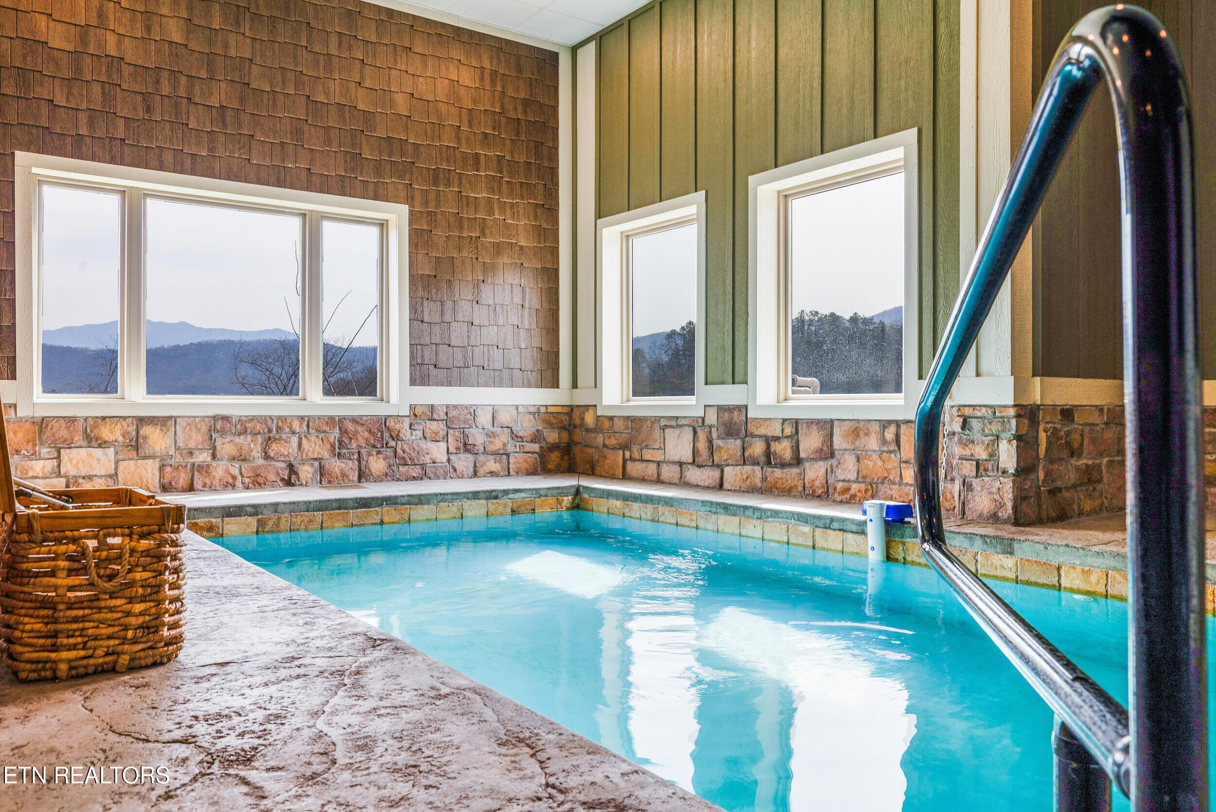 2832 Red Sky Drive Sevierville TN 37862