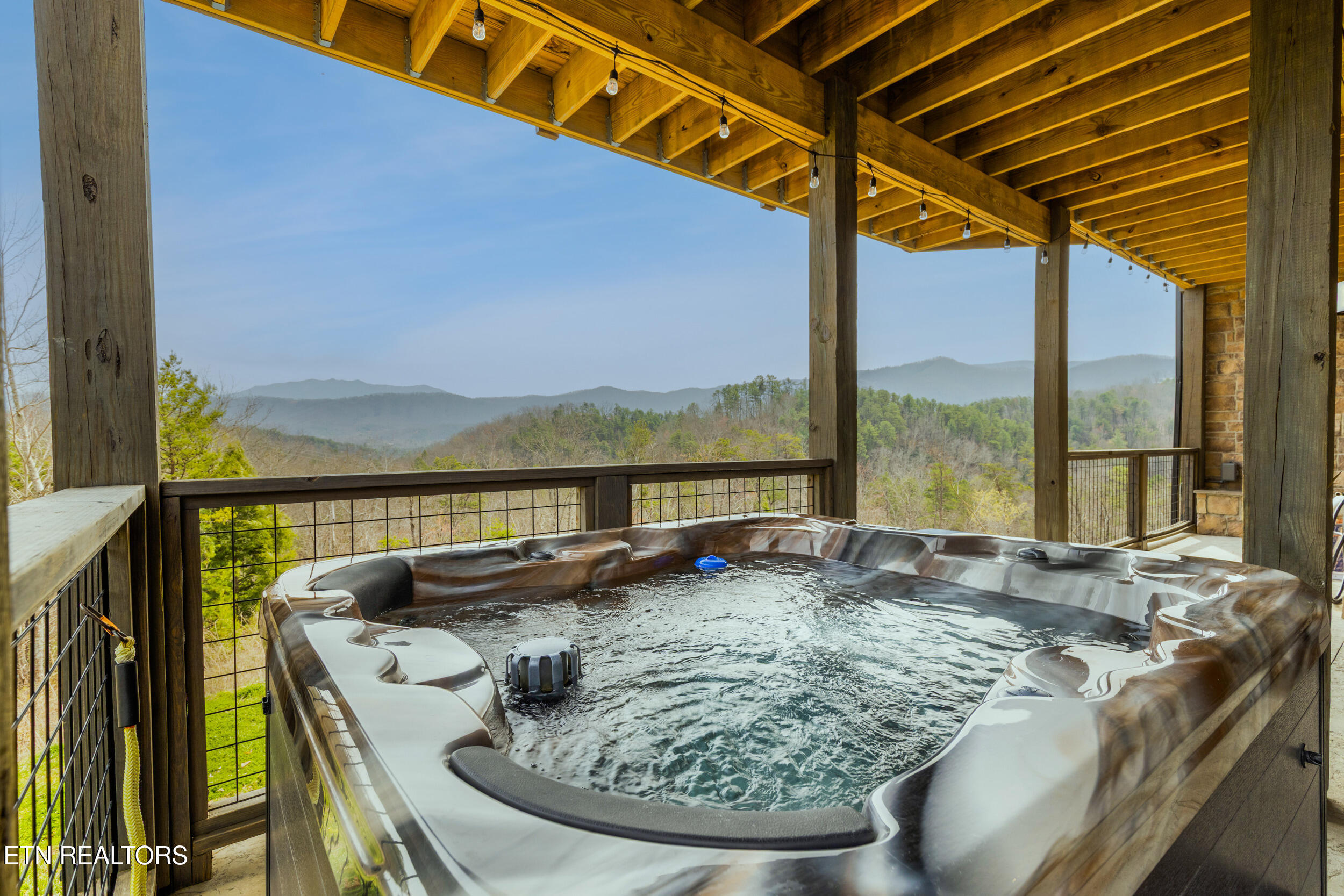 2832 Red Sky Drive Sevierville TN 37862