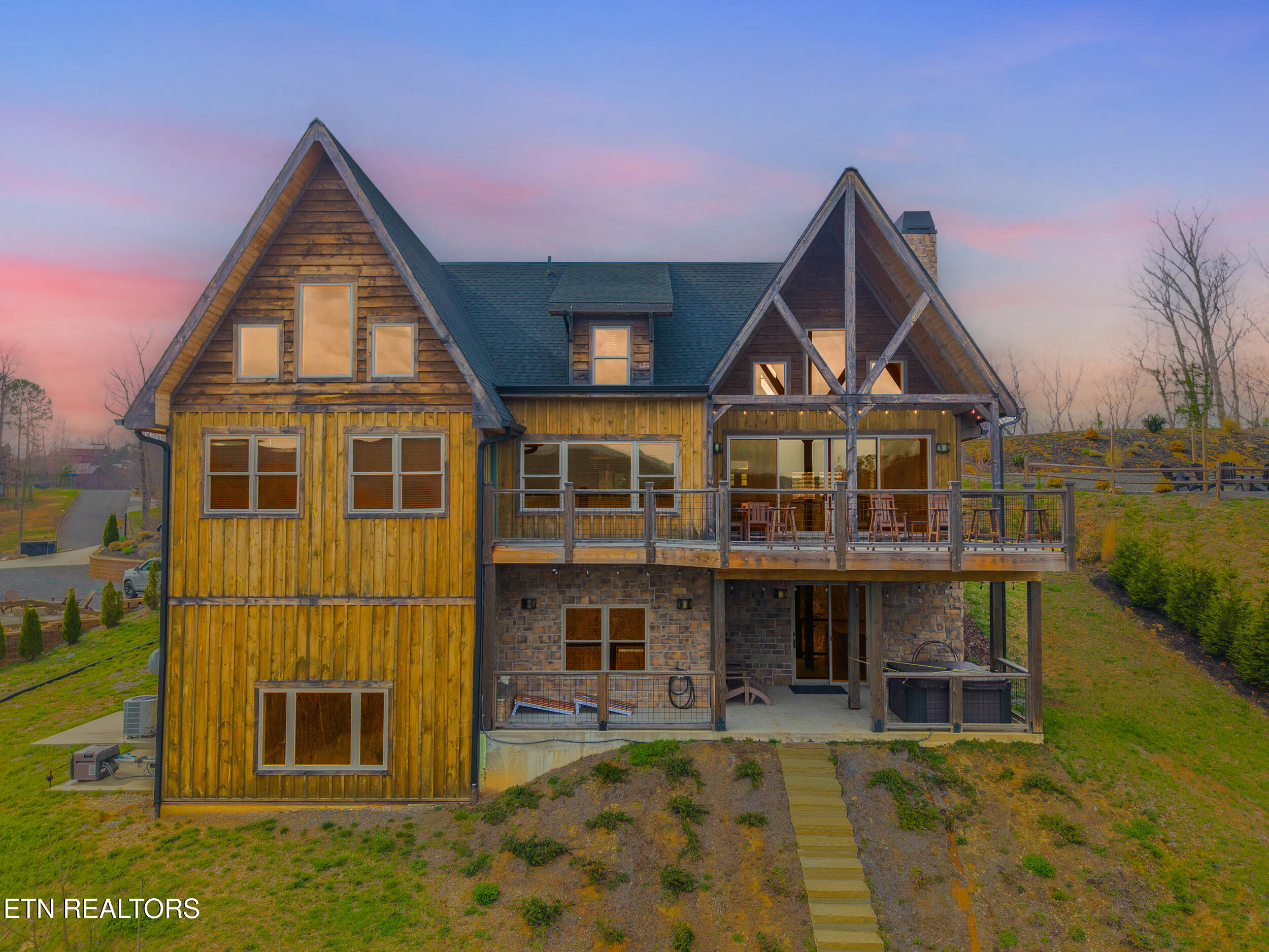2832 Red Sky Drive Sevierville TN 37862