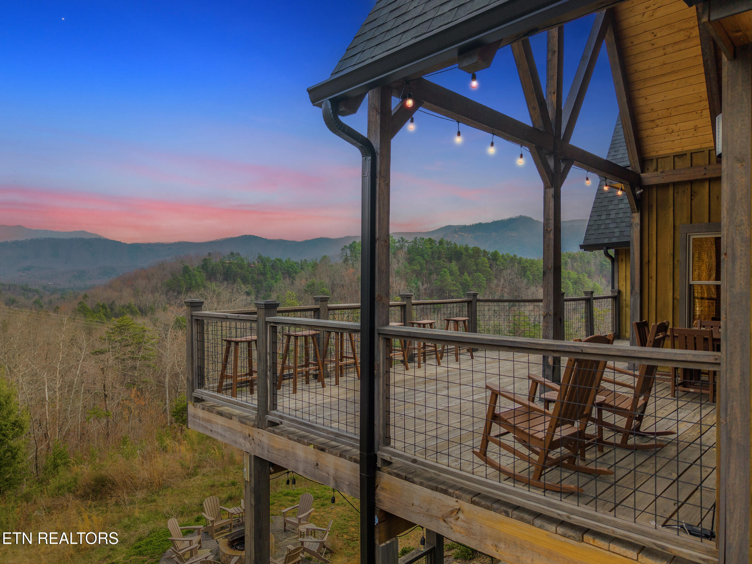 2832 Red Sky Drive Sevierville TN 37862