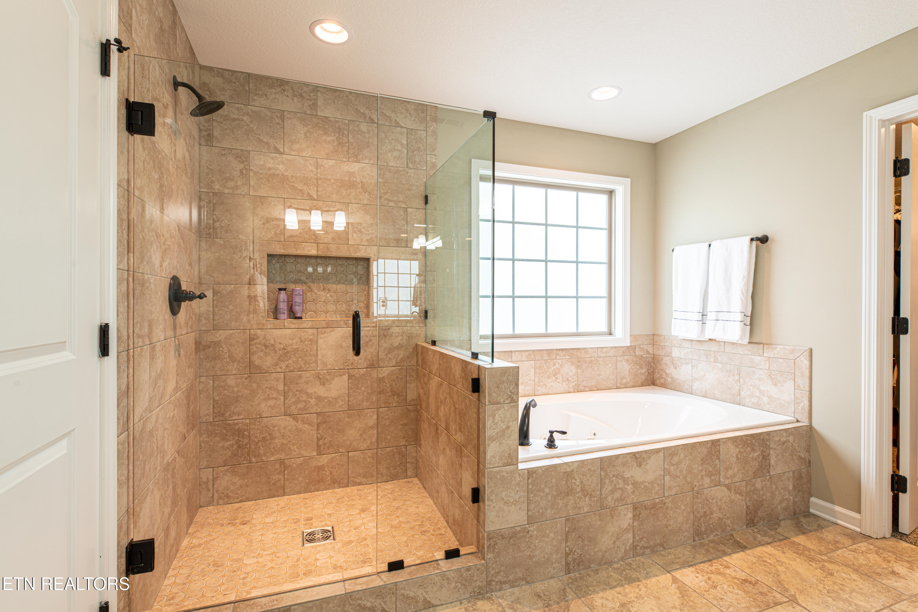 8815 Samuel Andrew Lane Knoxville TN 37922
