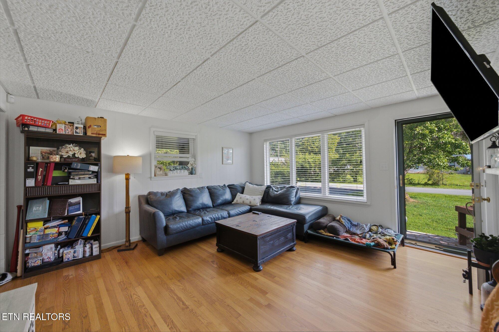 912 Bud Lane Pigeon Forge TN 37863