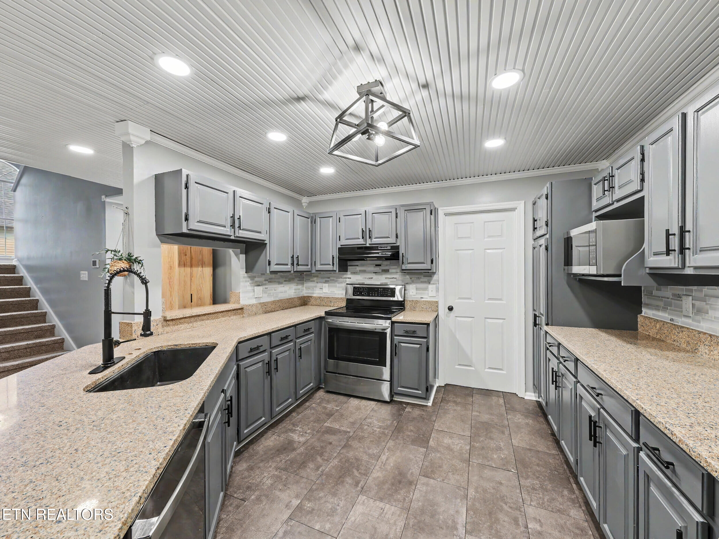 5516 Oakside Drive Knoxville TN 37920