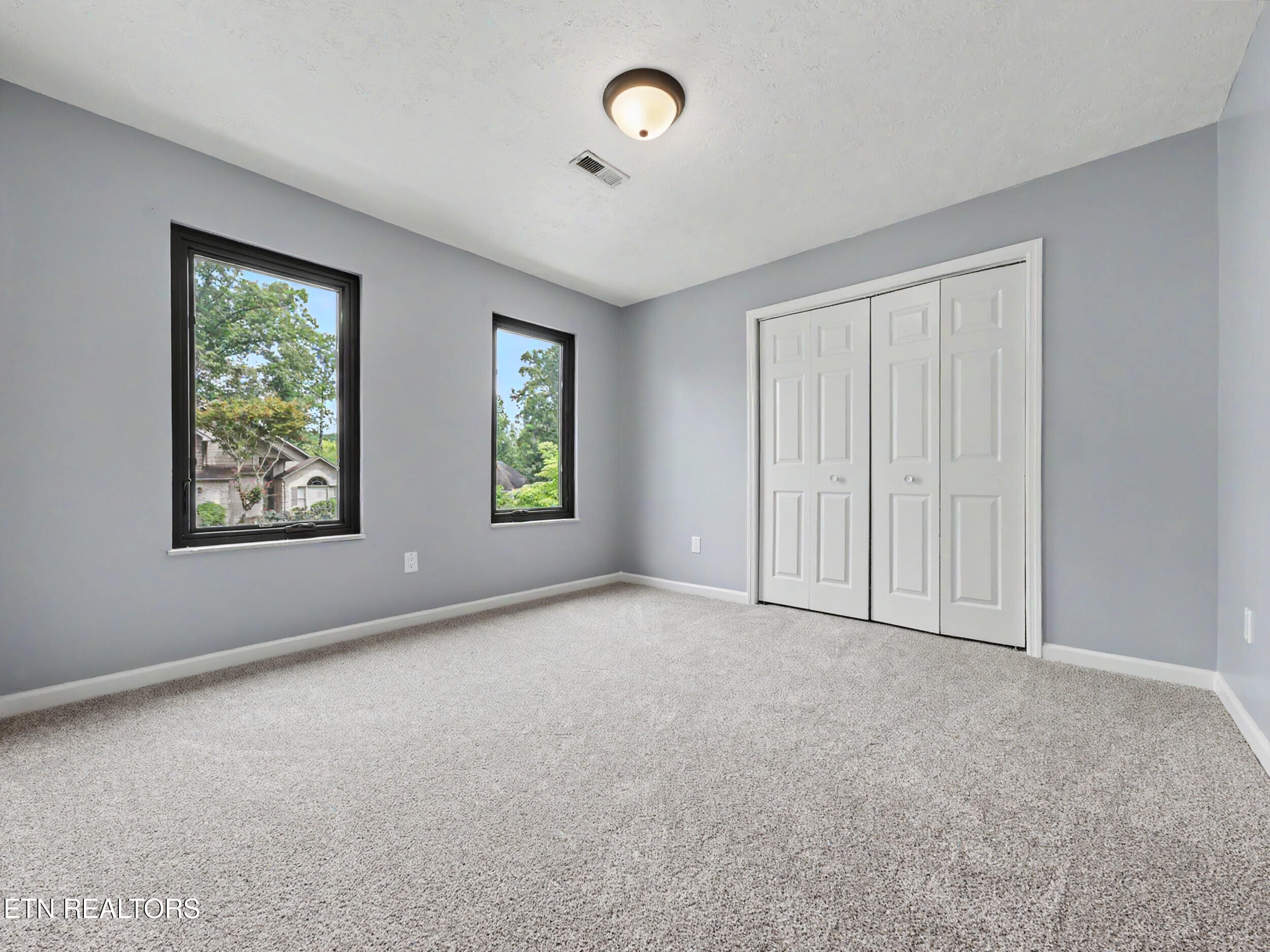 5516 Oakside Drive Knoxville TN 37920