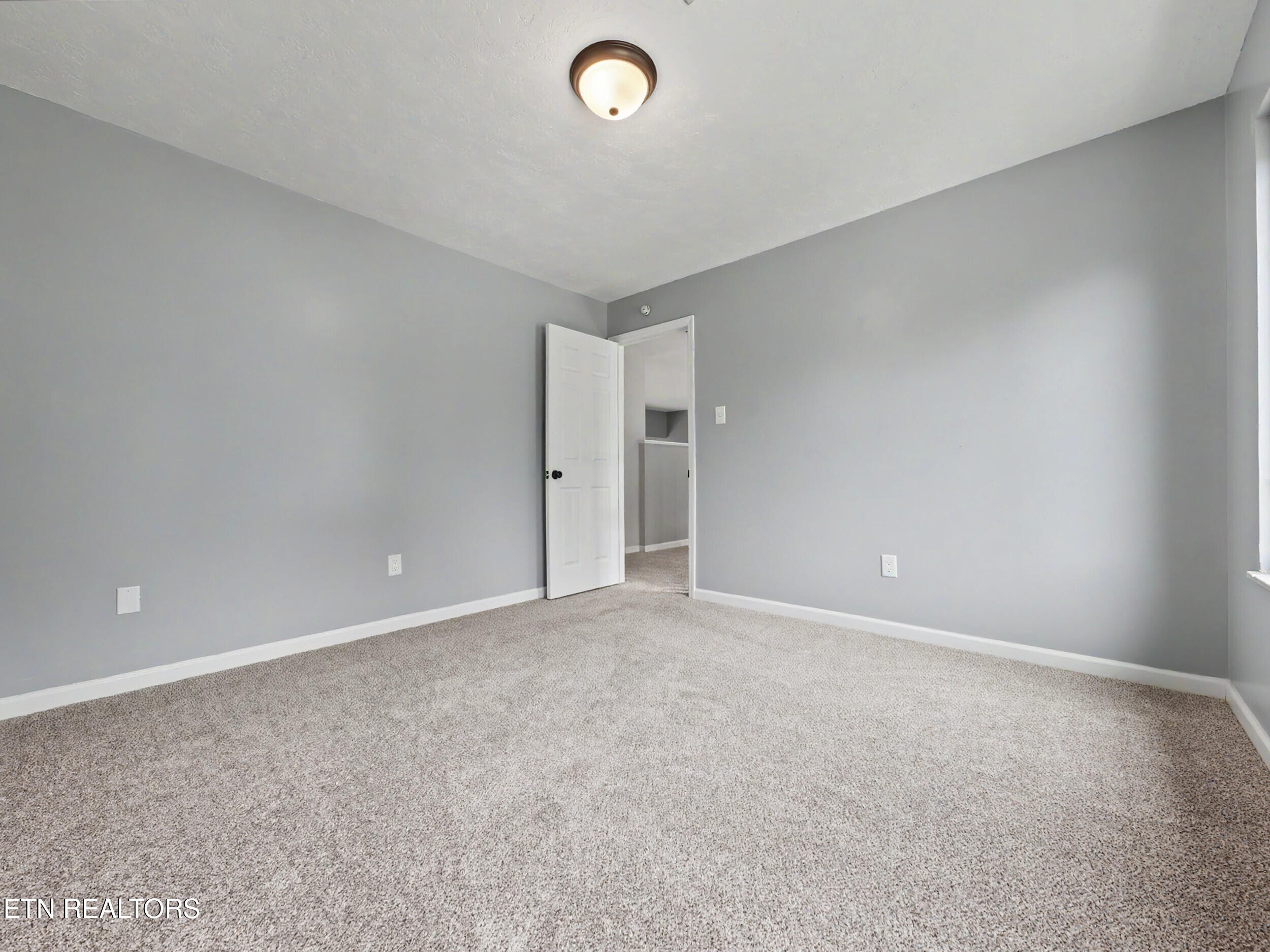 5516 Oakside Drive Knoxville TN 37920