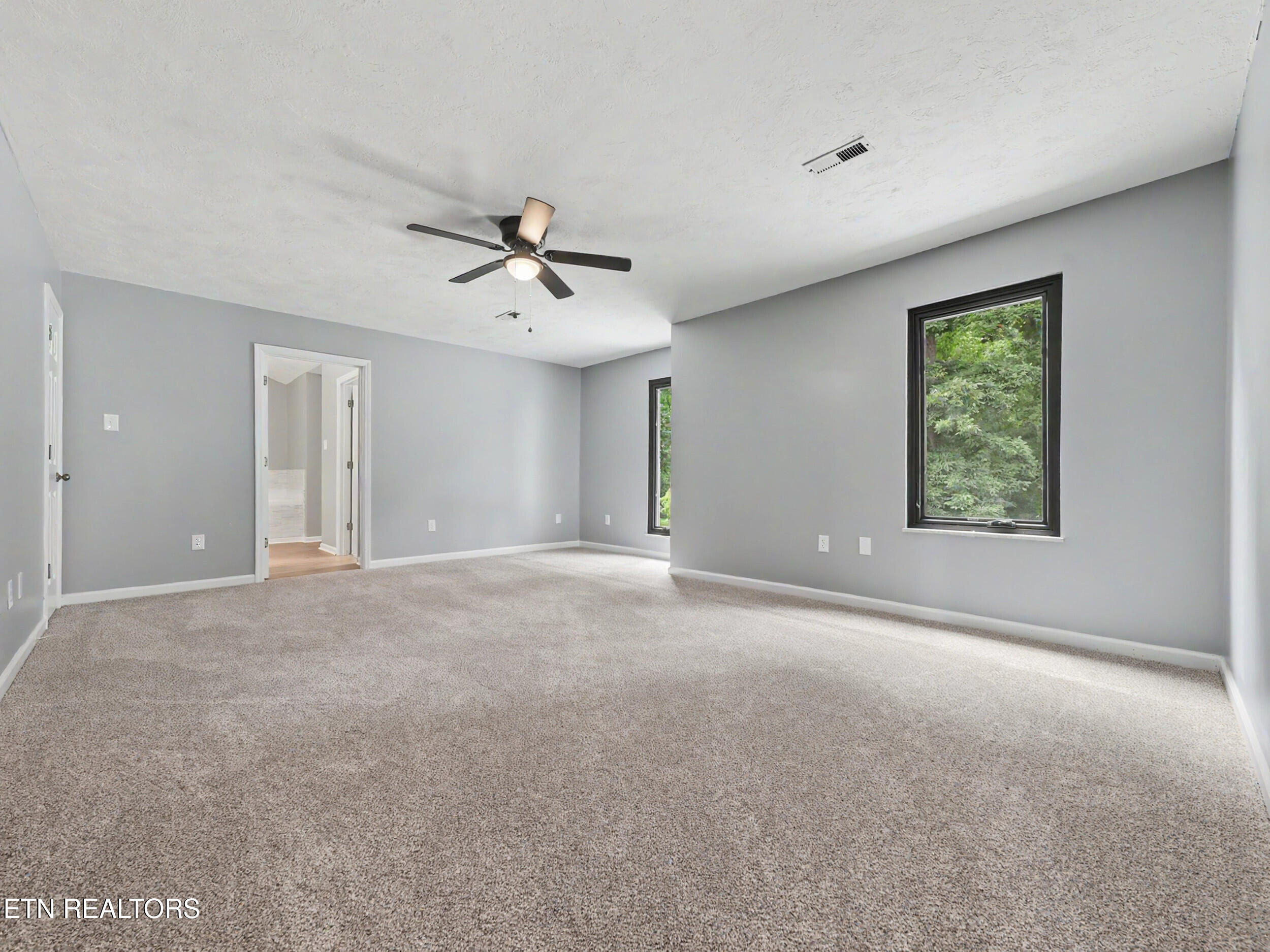 5516 Oakside Drive Knoxville TN 37920