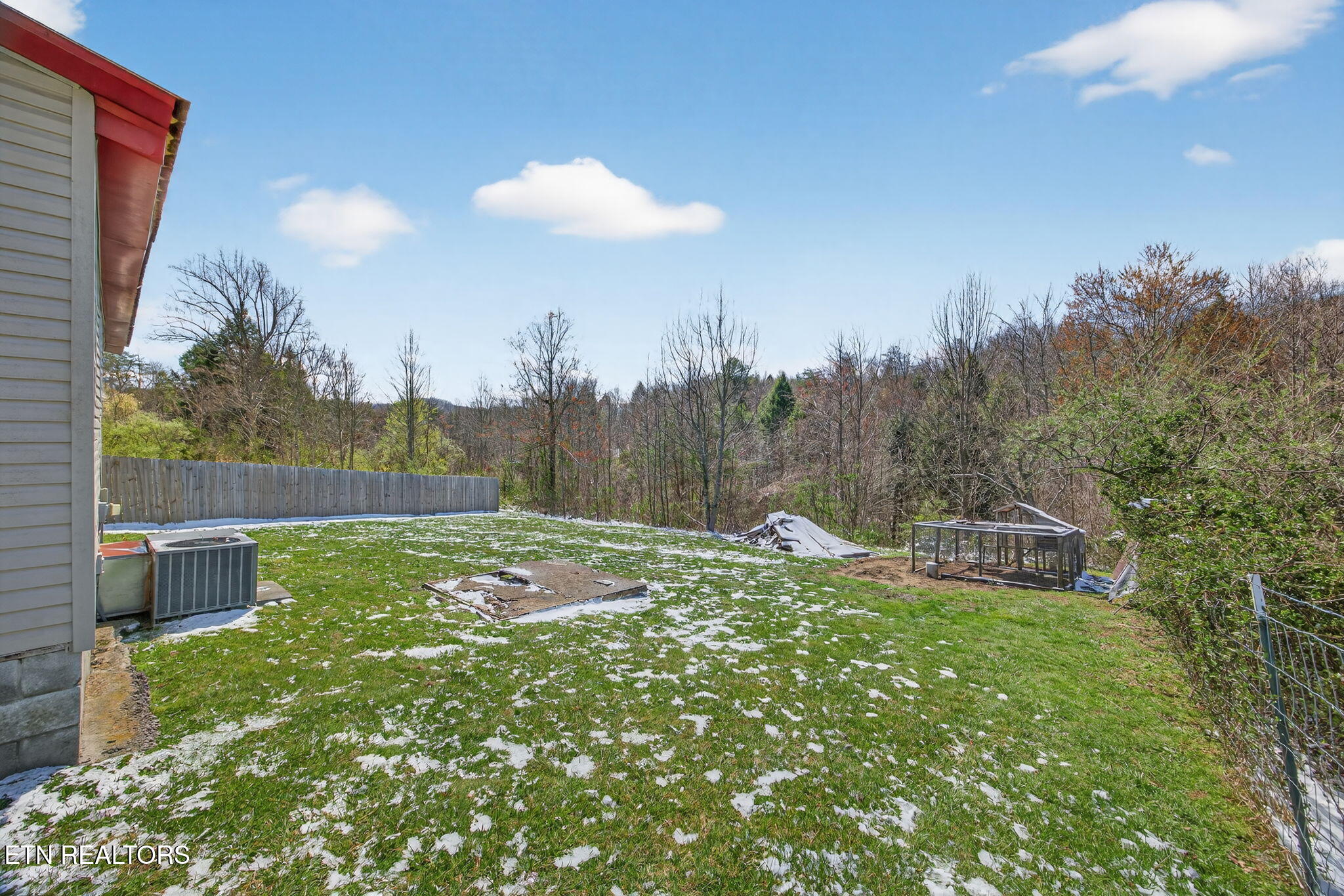 220 Pierce Lane Monterey TN 38574