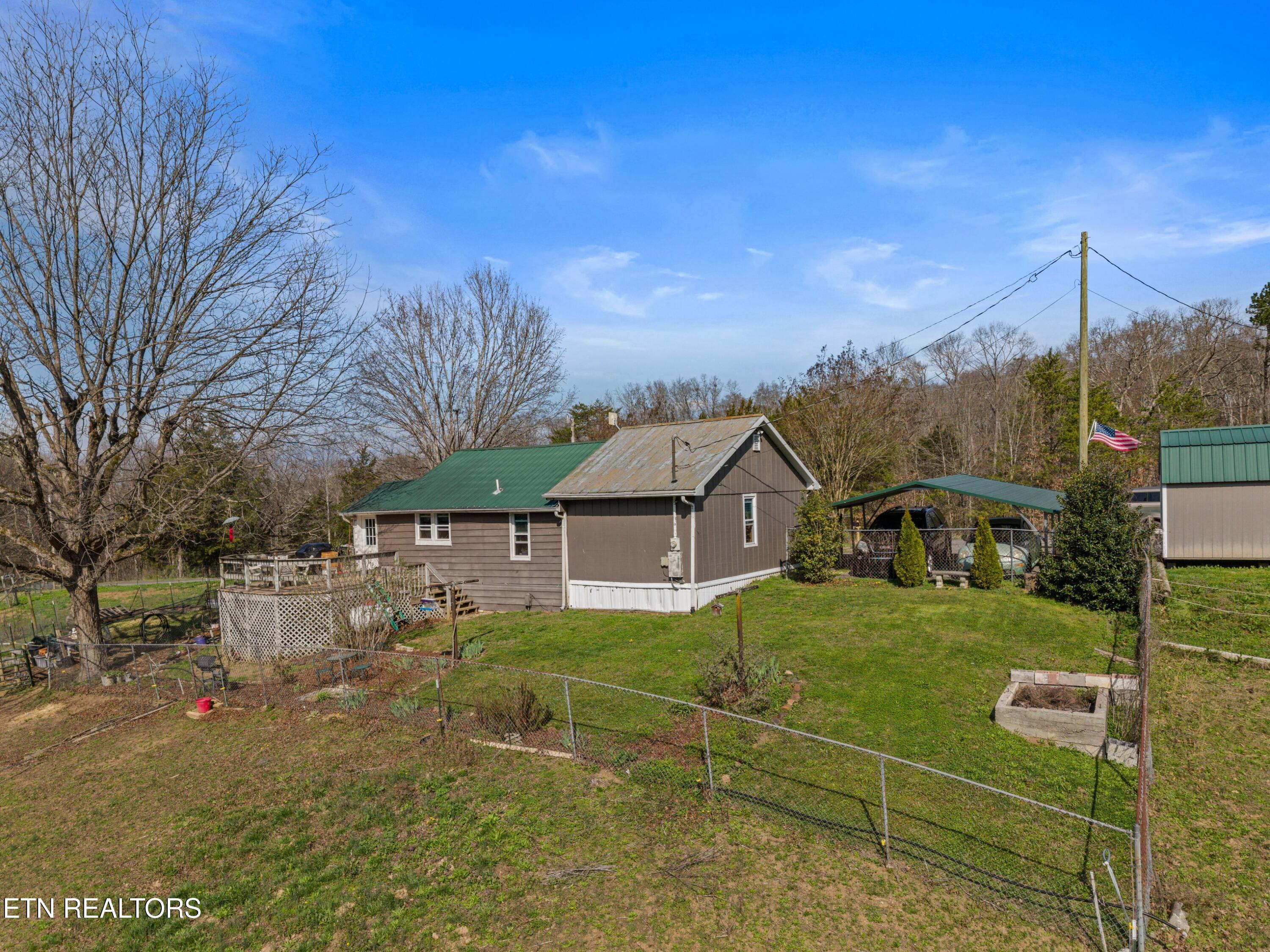 3621 Leadvale Road White Pine TN 37890