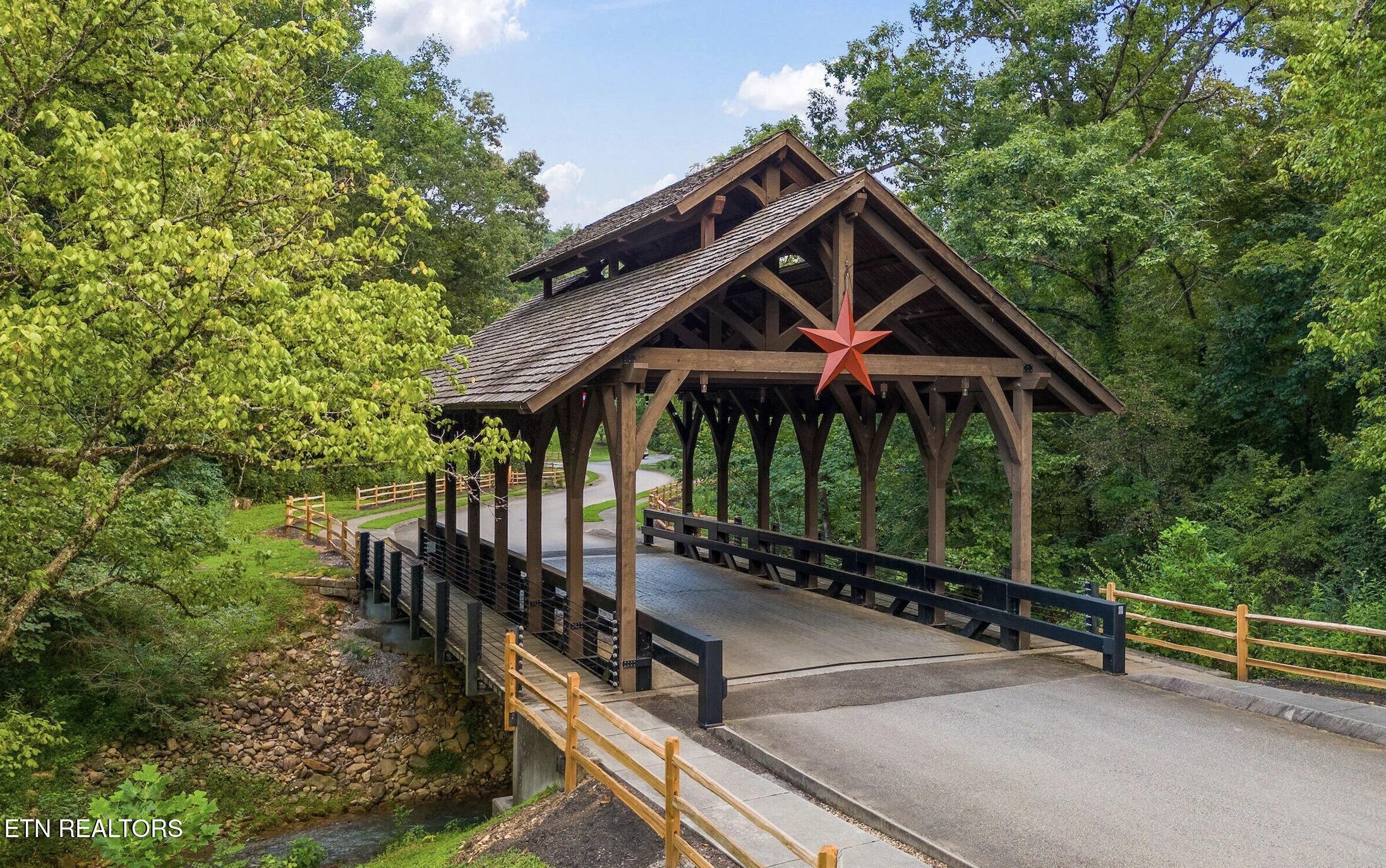 2215 Covered Bridge Boulevard Knoxville TN 37932