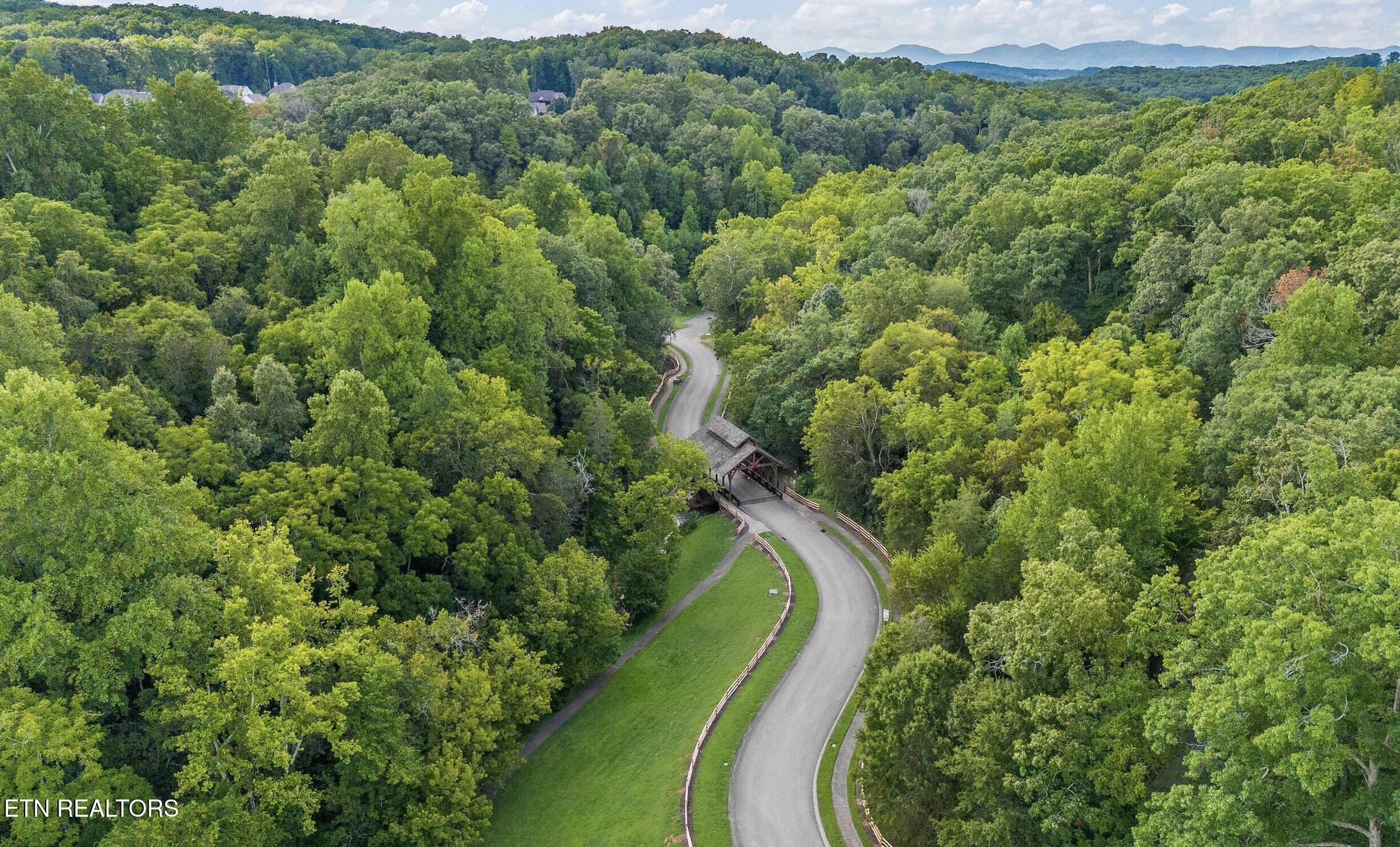 2215 Covered Bridge Boulevard Knoxville TN 37932