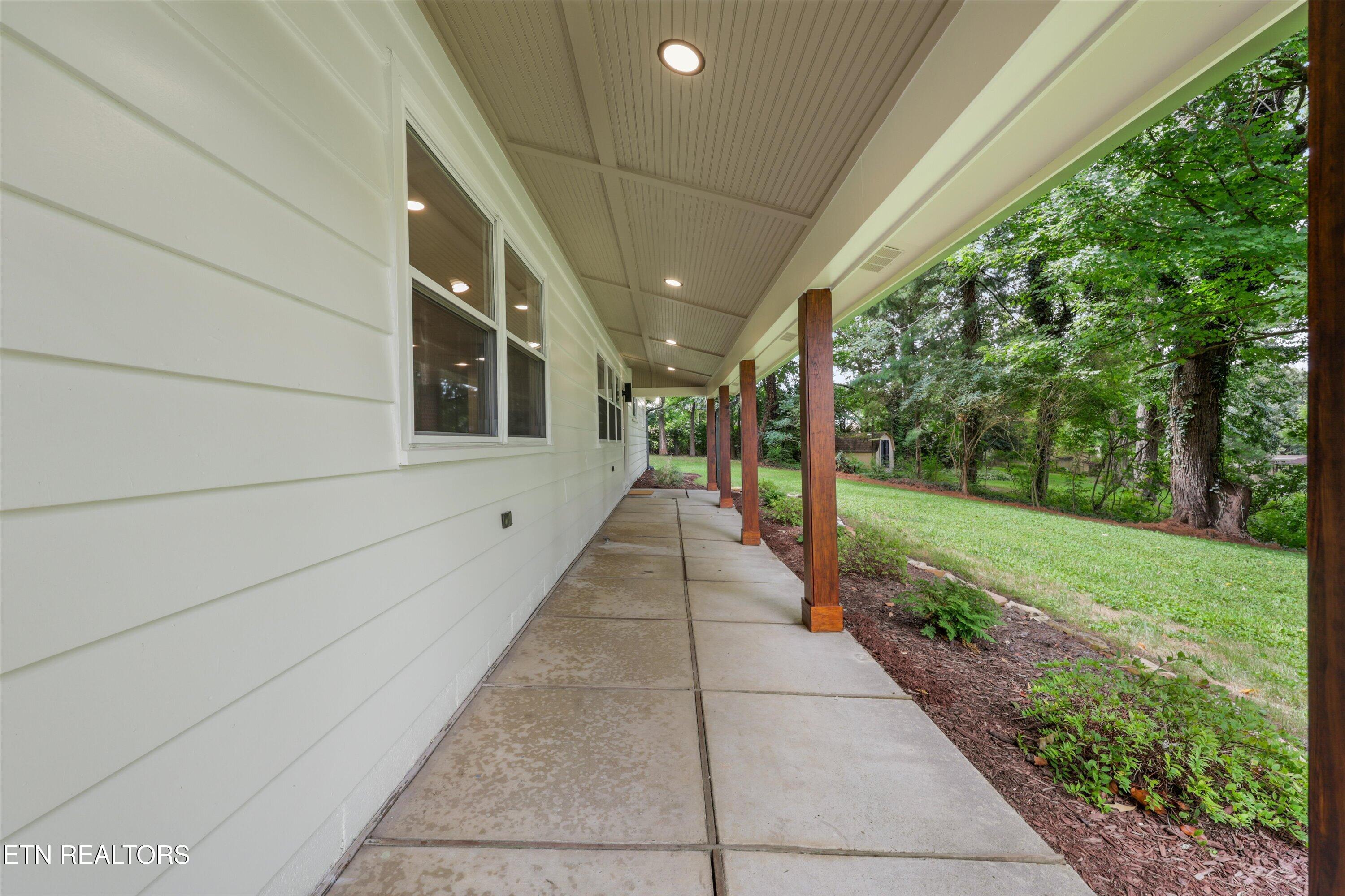 1700 Lockwood Drive Knoxville TN 37918