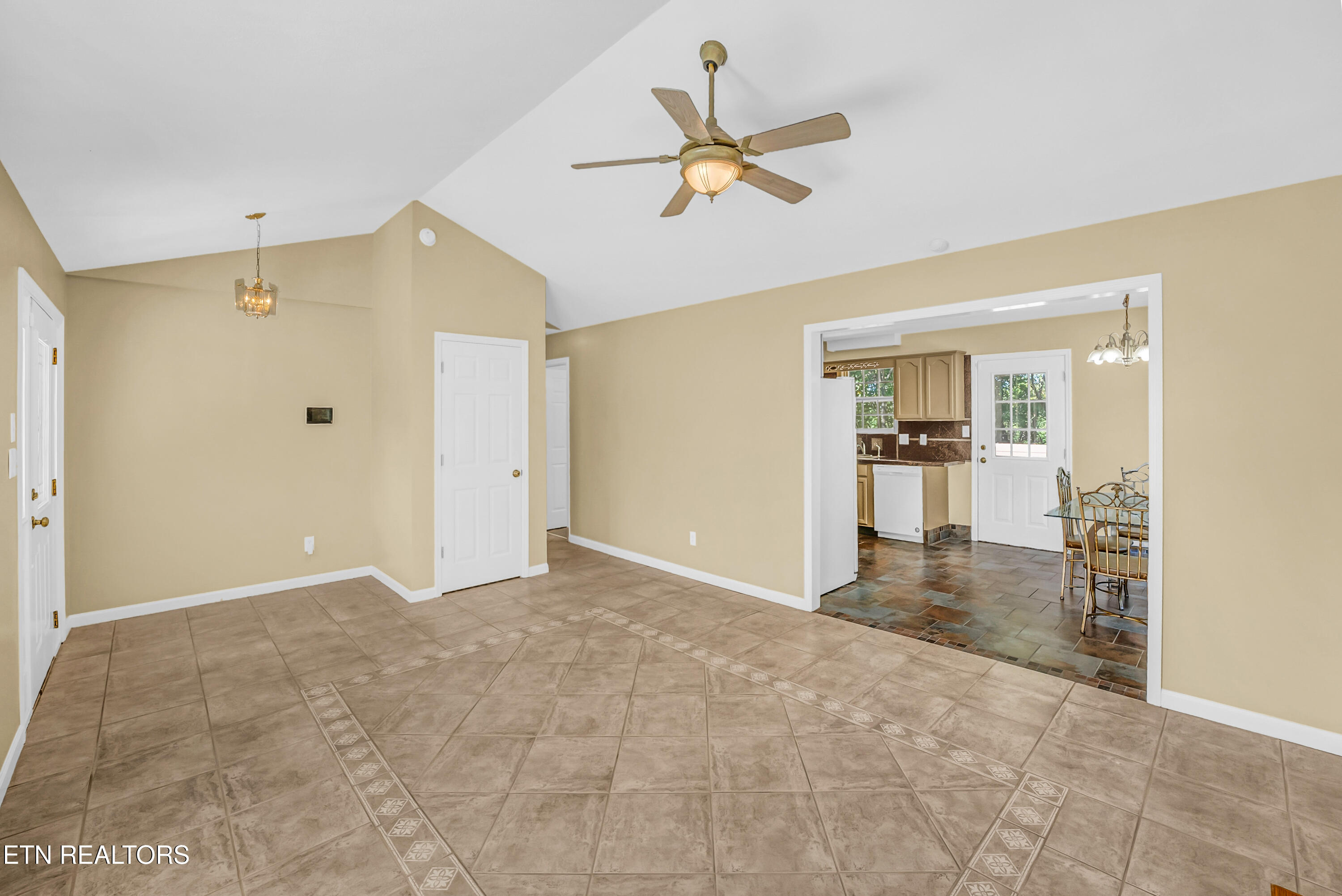 4701 Skyline Drive Knoxville TN 37914