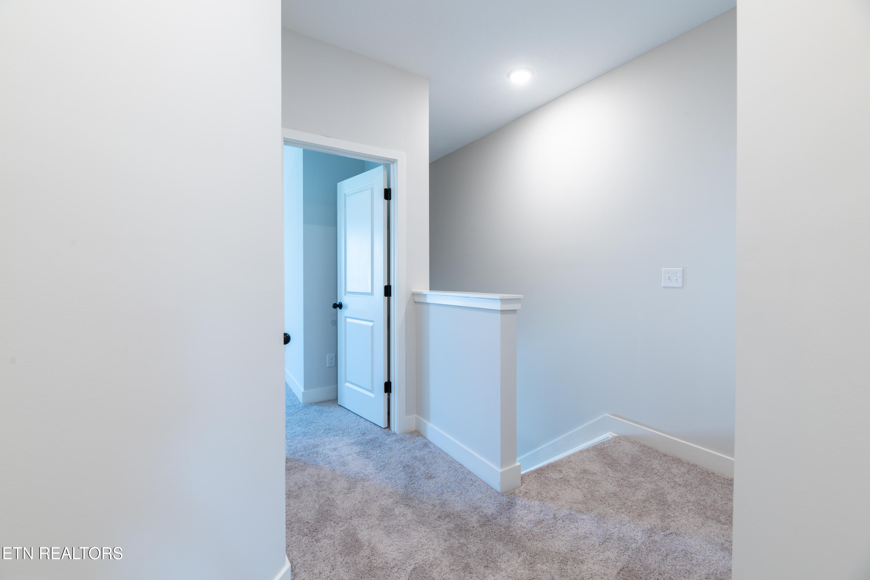 8958 Keenberg Lane Knoxville TN 37931