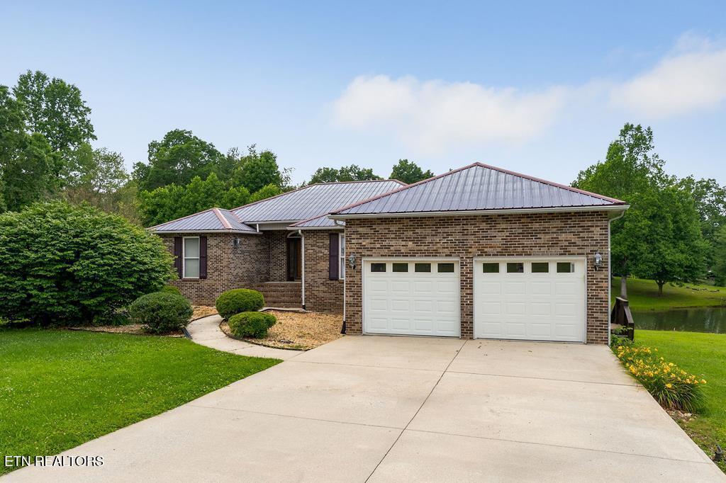 296 Idlewild Drive Drive Sparta TN 38583