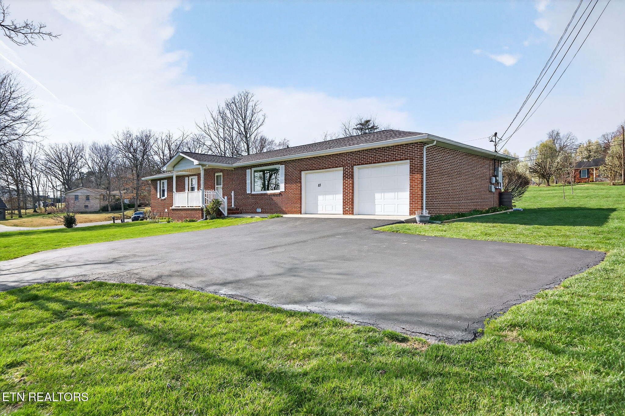 83 Shoreline Drive Crossville TN 38555