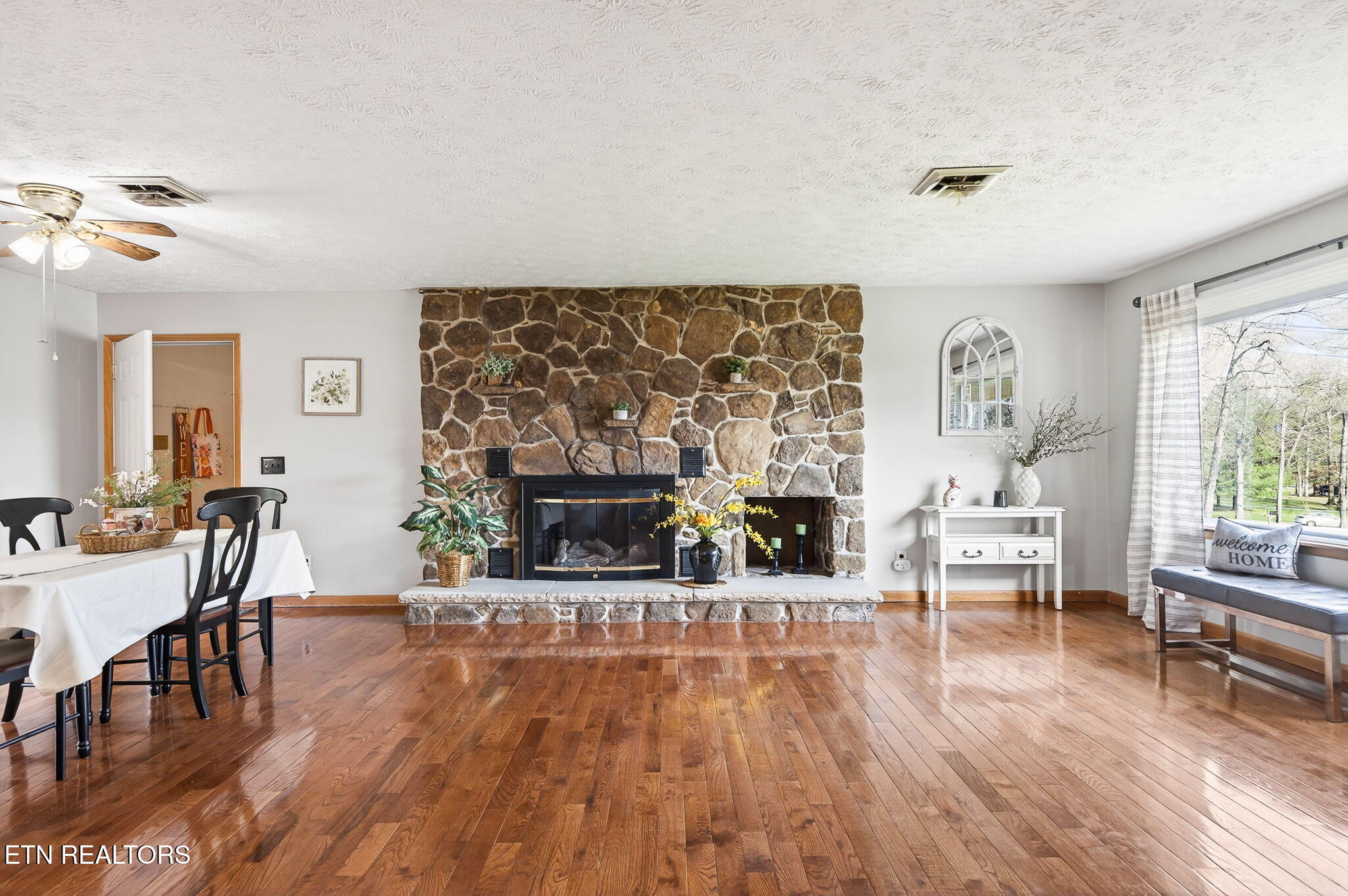 83 Shoreline Drive Crossville TN 38555