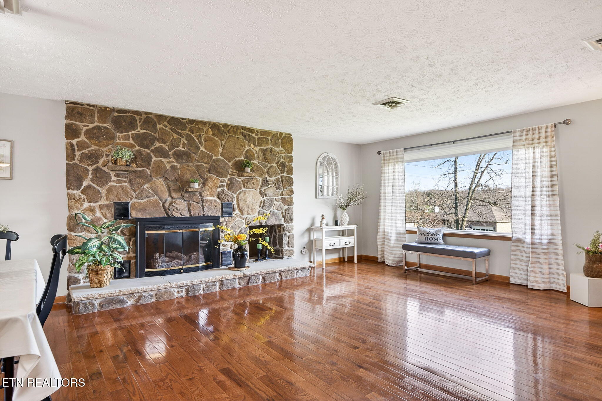 83 Shoreline Drive Crossville TN 38555