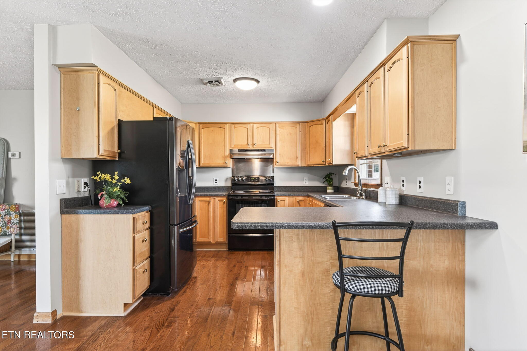 83 Shoreline Drive Crossville TN 38555