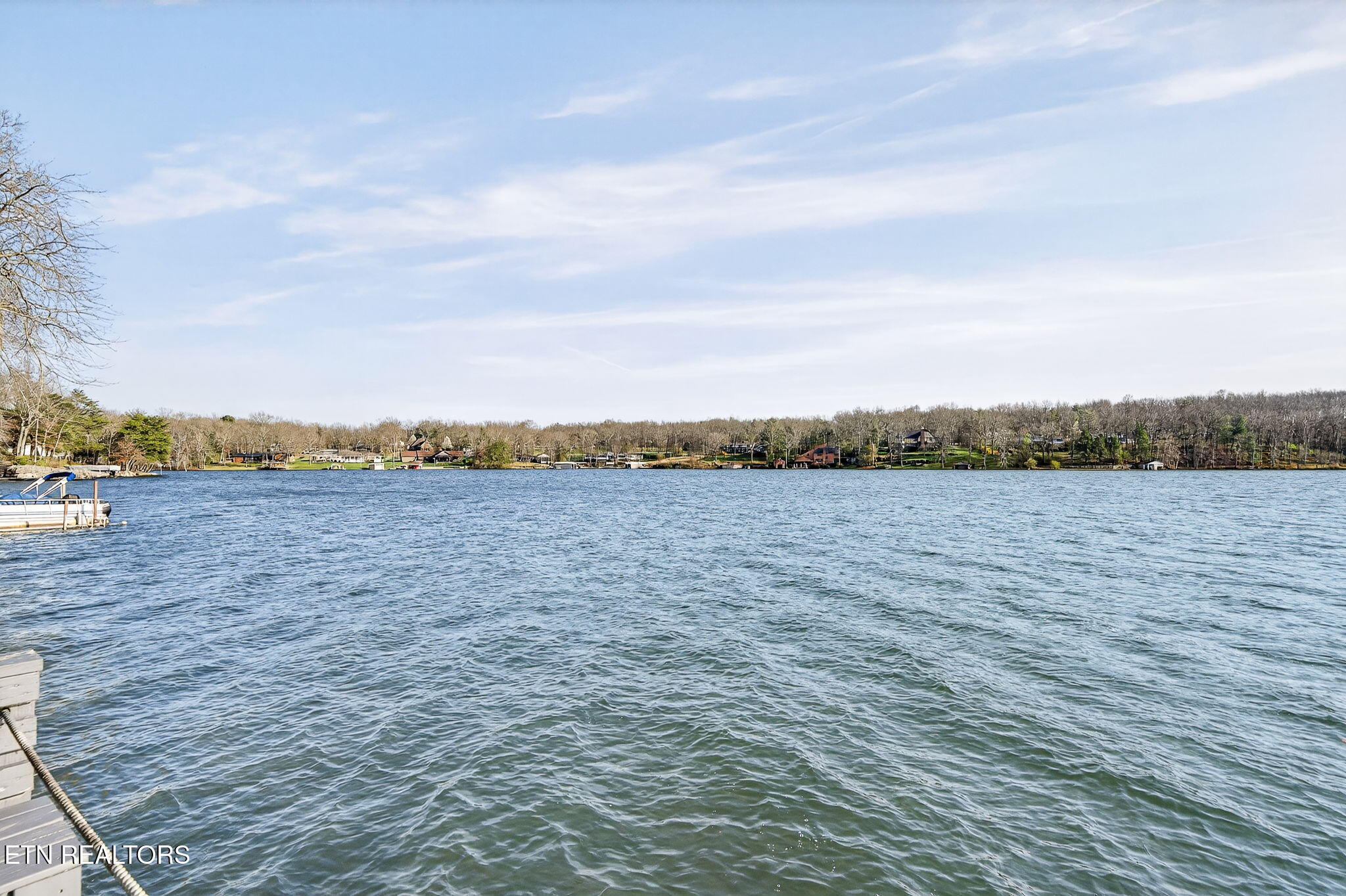 83 Shoreline Drive Crossville TN 38555