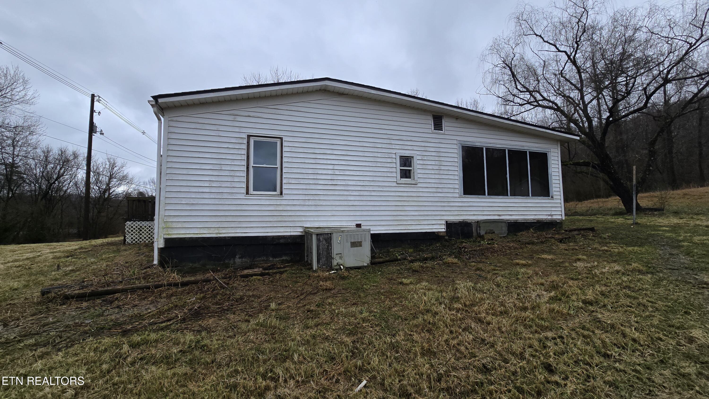 254 Old Lake City Highway Rocky Top TN 37769