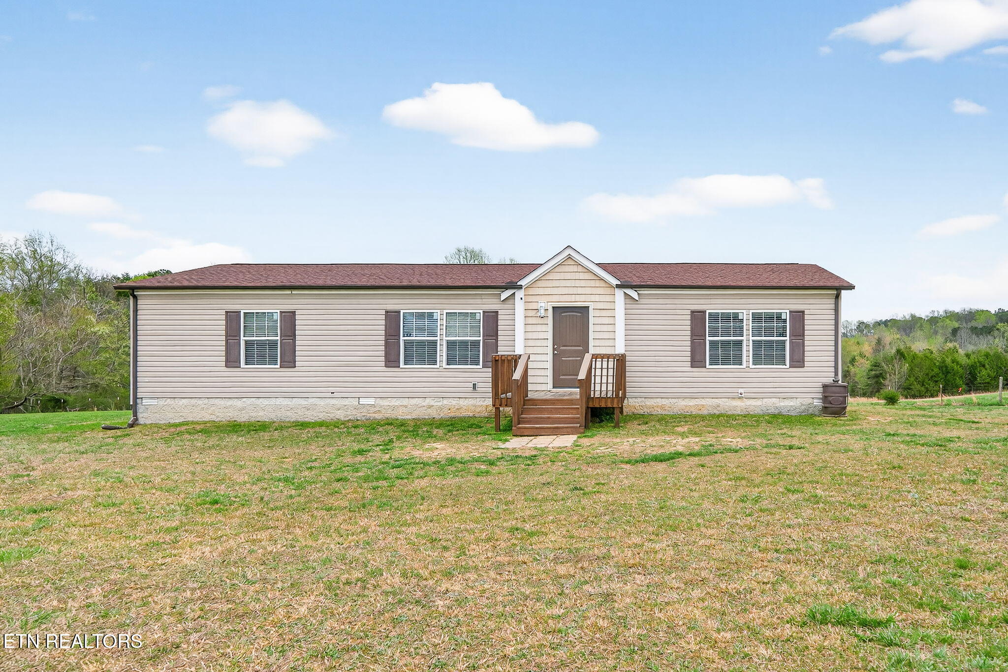 680 Luna Road Sparta TN 38583