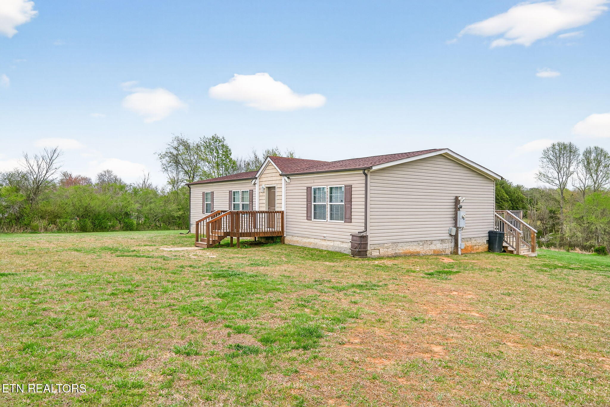 680 Luna Road Sparta TN 38583