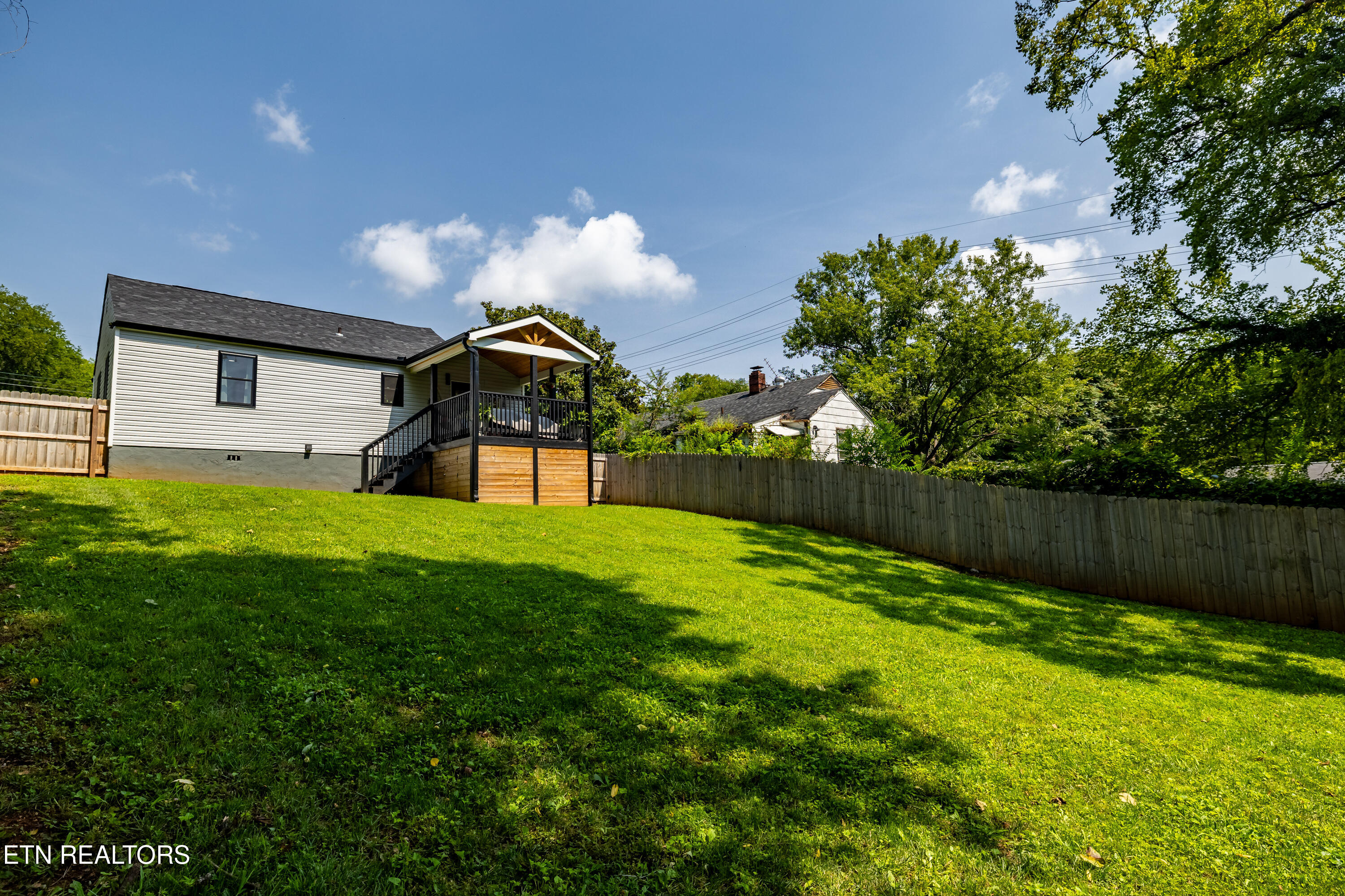 2032 Seminole Avenue Knoxville TN 37915