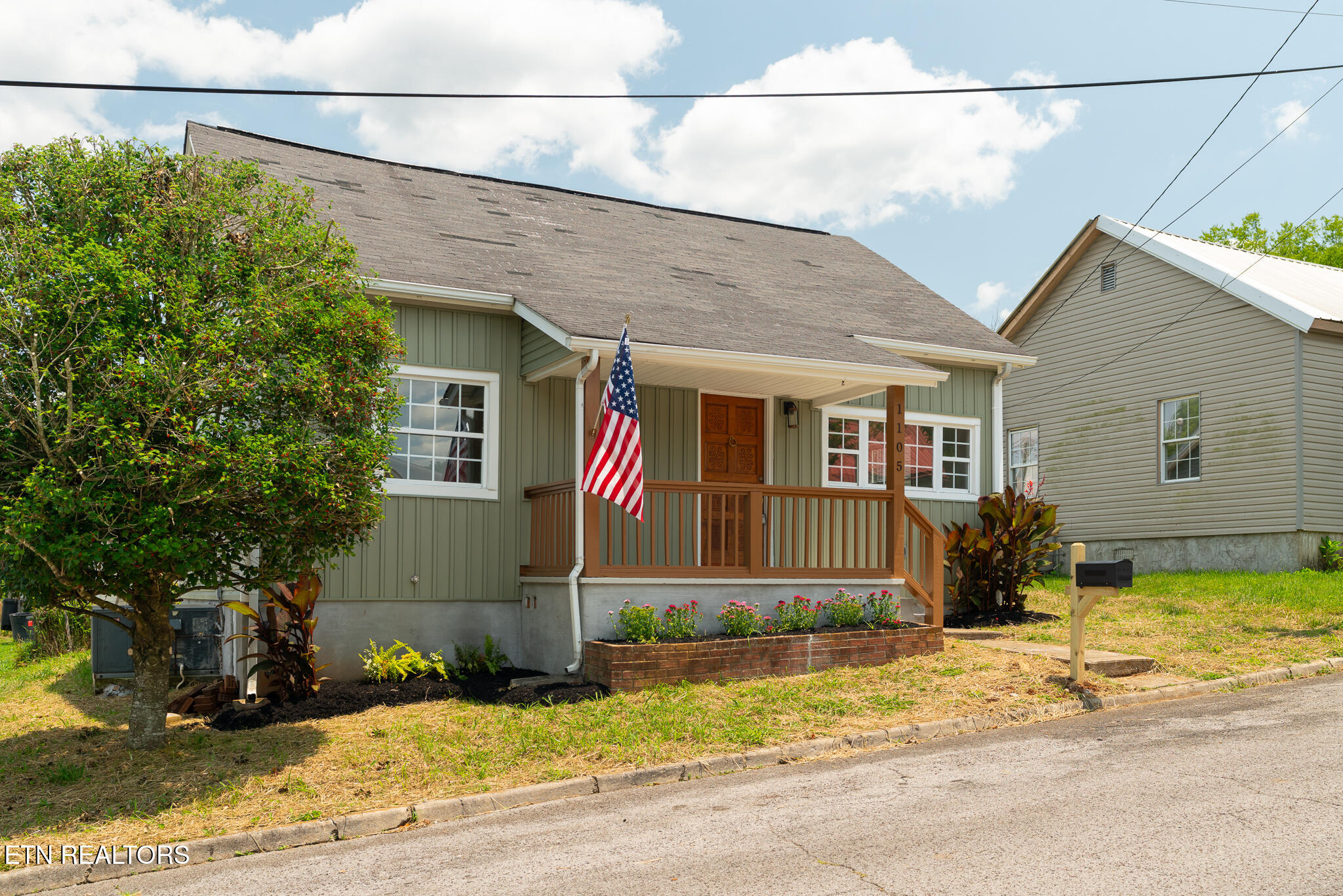 1105 Freedman Street Loudon TN 37774