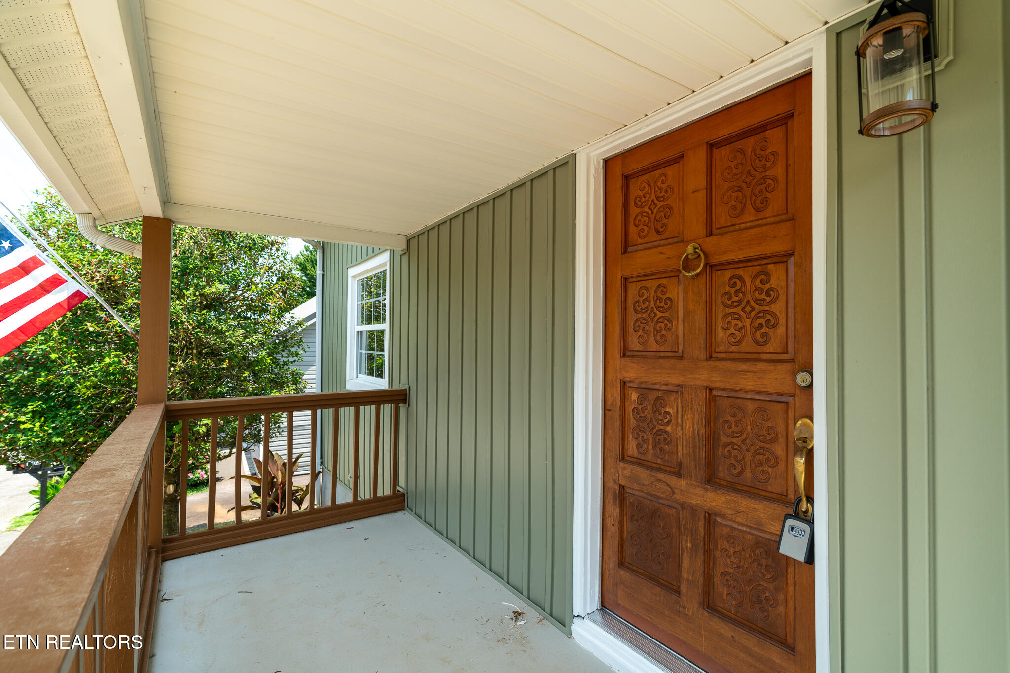 1105 Freedman Street Loudon TN 37774