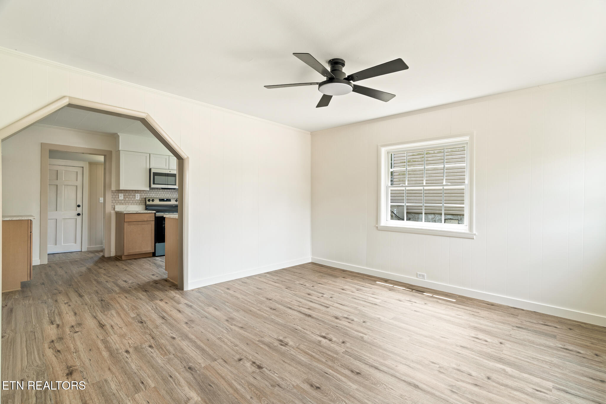1105 Freedman Street Loudon TN 37774