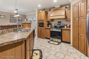 125 County Road 273 Niota TN 37826