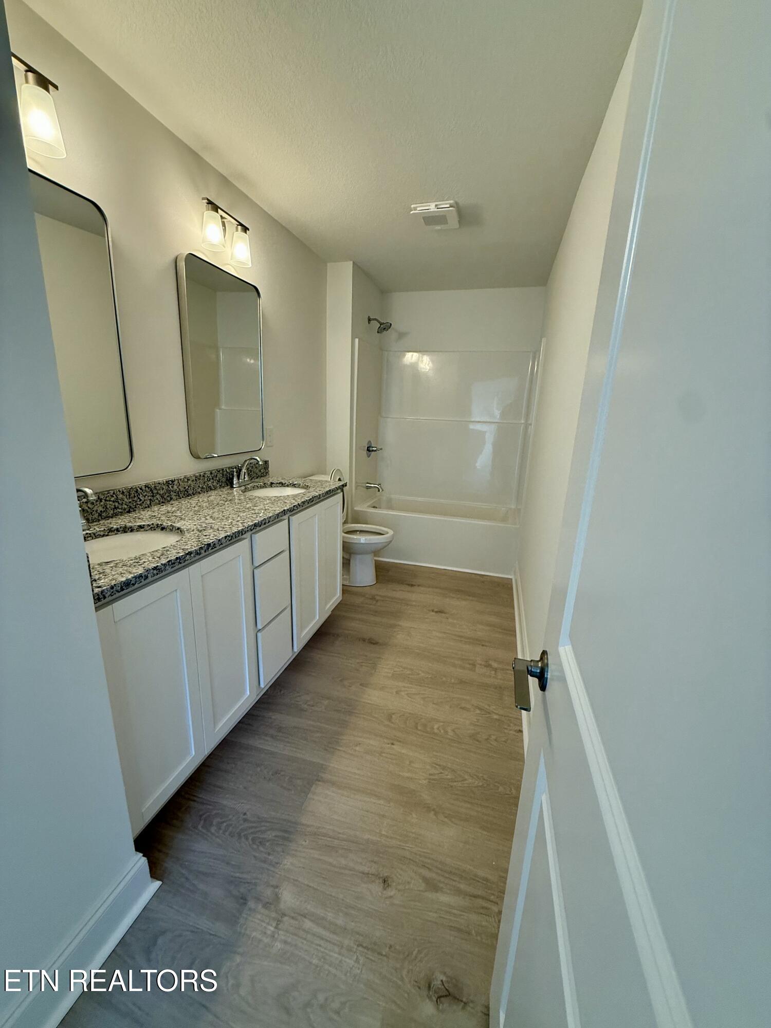 1832 Bennett Village Drive Maryville TN 37804