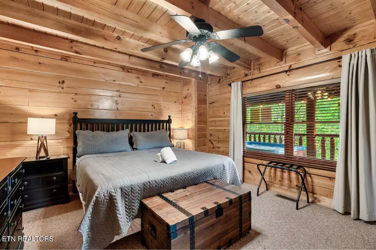 2140 Bear Haven Way Sevierville TN 37876