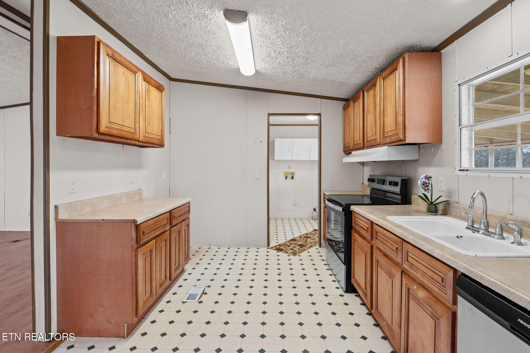 1009 Ridge View Road Maryville TN 37801