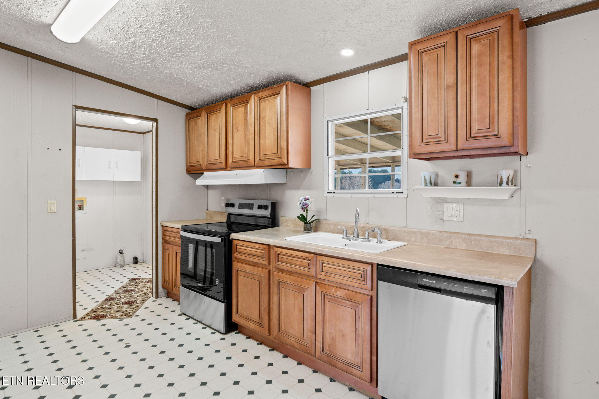 1009 Ridge View Road Maryville TN 37801