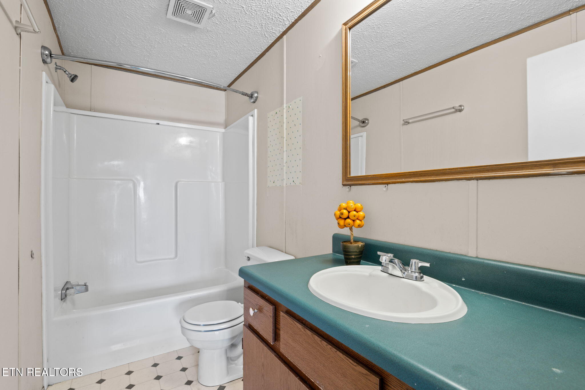 1009 Ridge View Road Maryville TN 37801