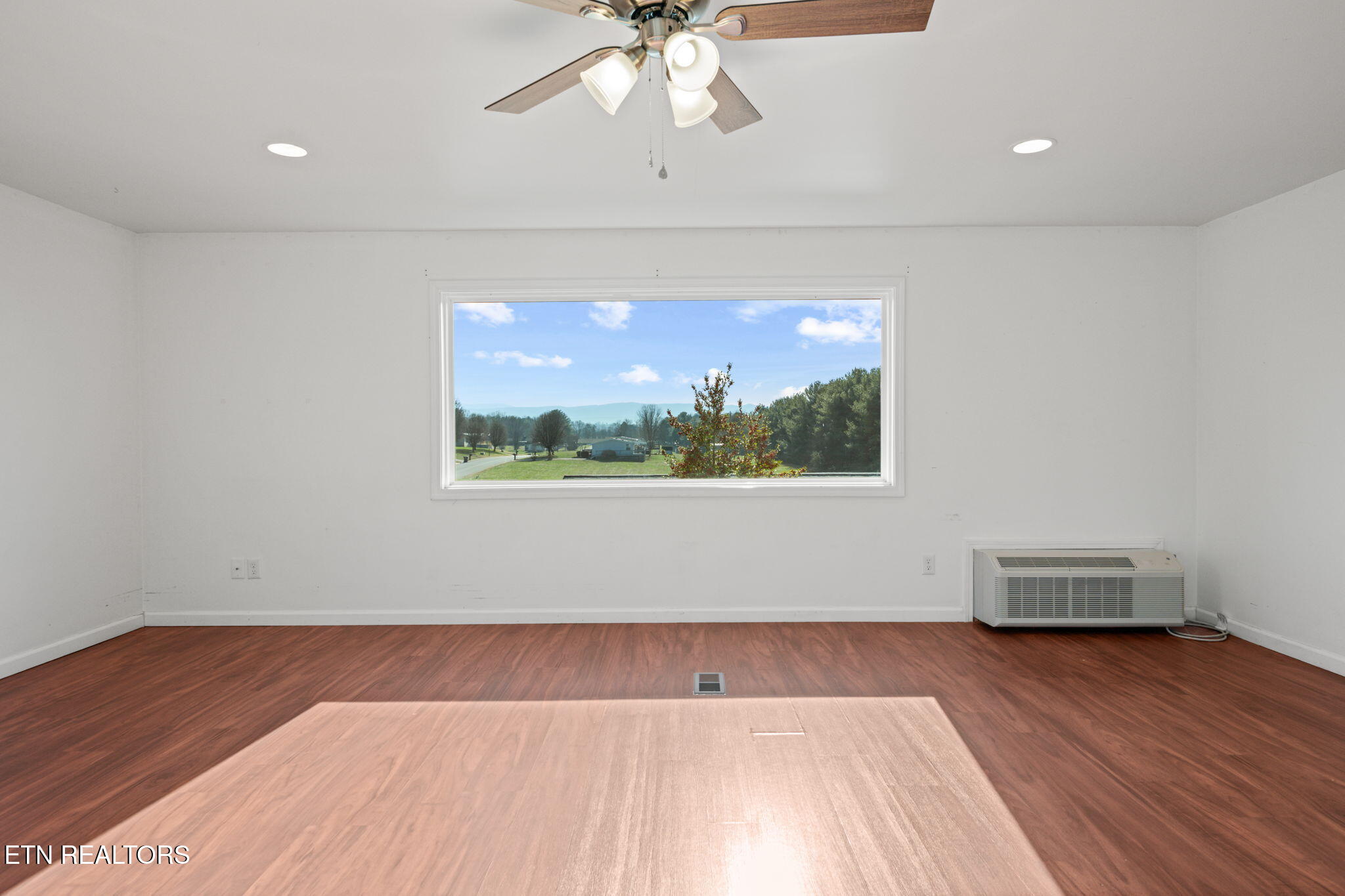 1009 Ridge View Road Maryville TN 37801