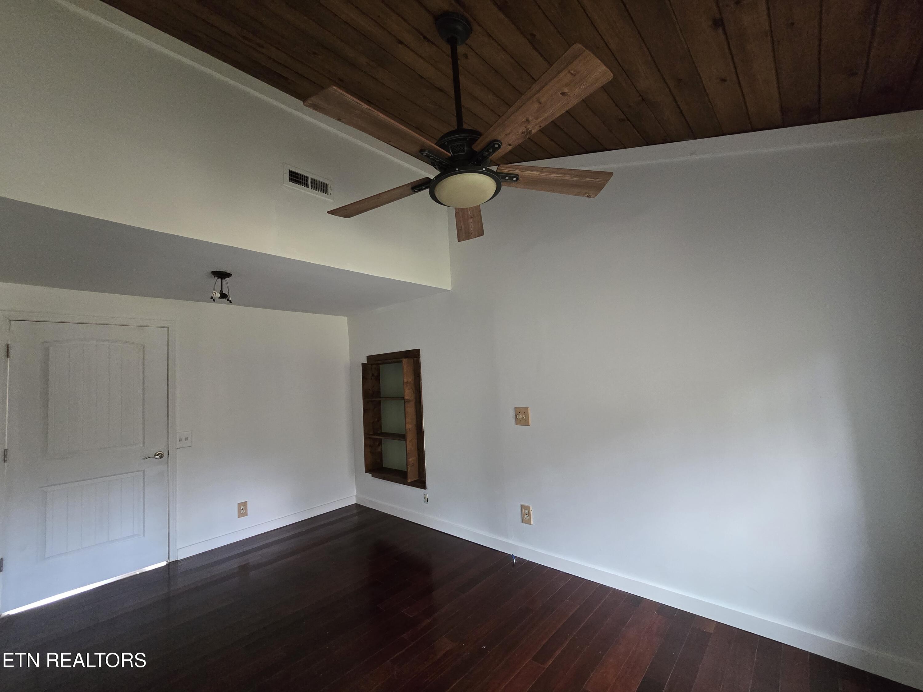 197 Wolfe Road Sneedville TN 37869