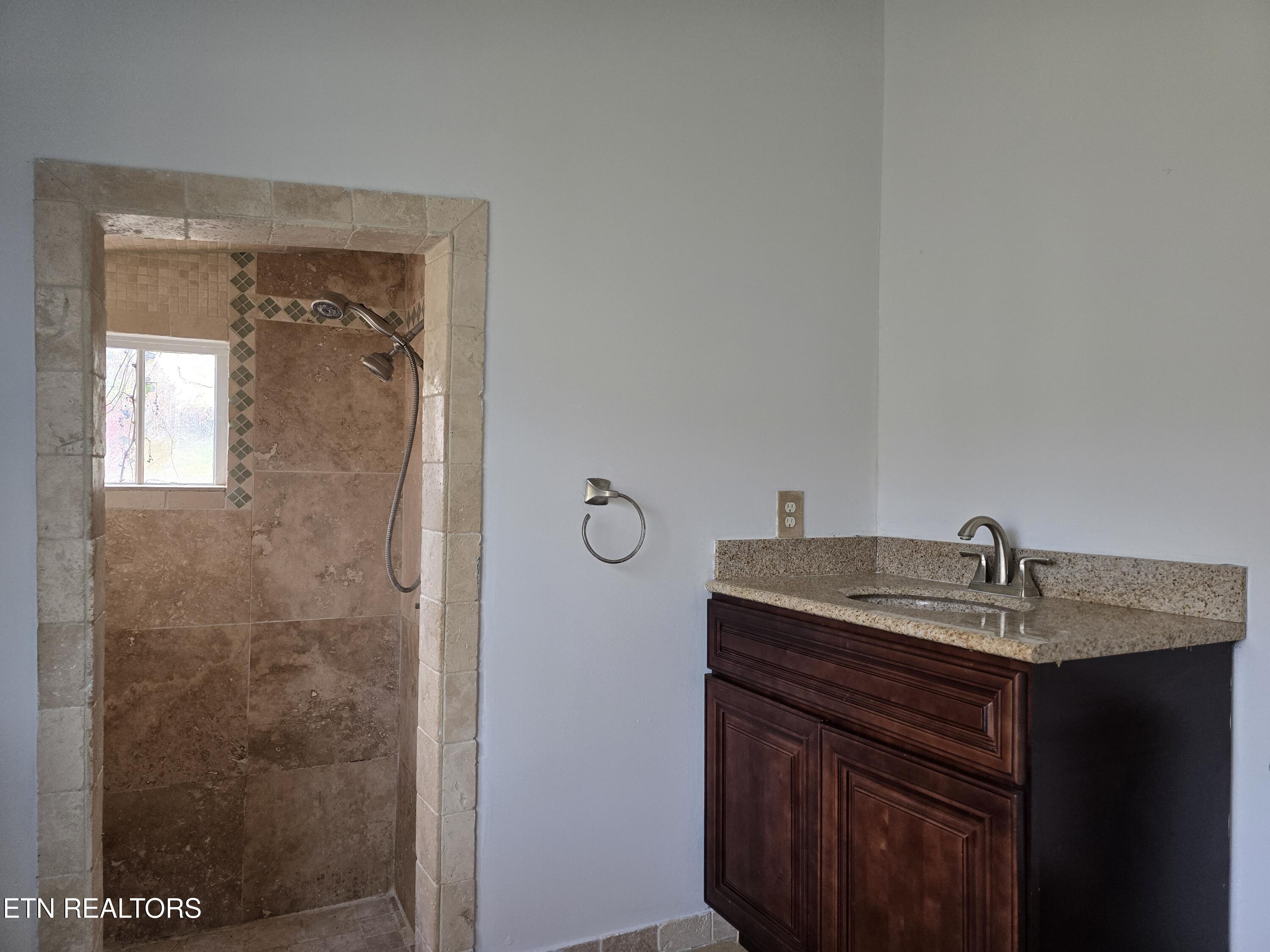 197 Wolfe Road Sneedville TN 37869