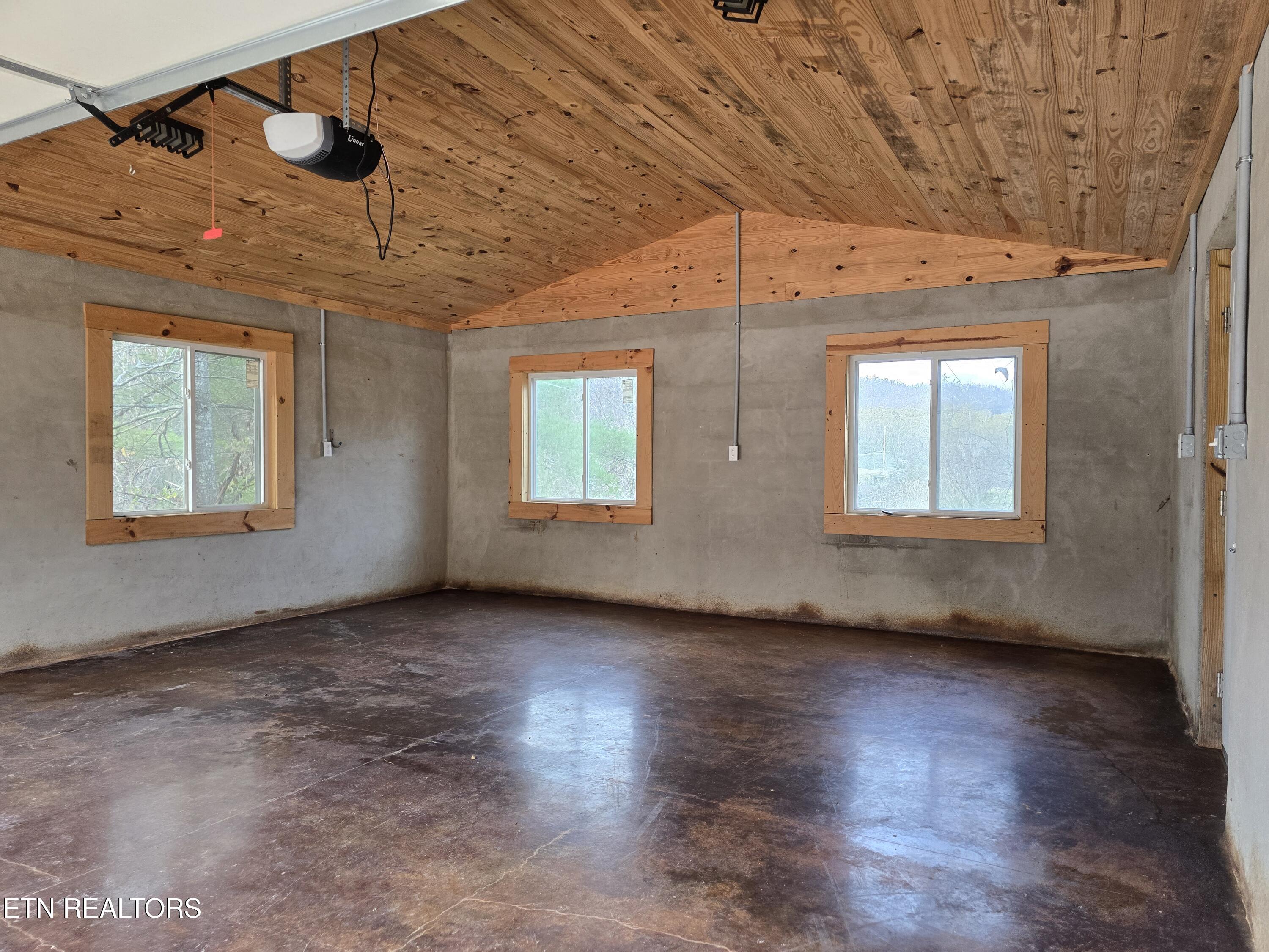 197 Wolfe Road Sneedville TN 37869