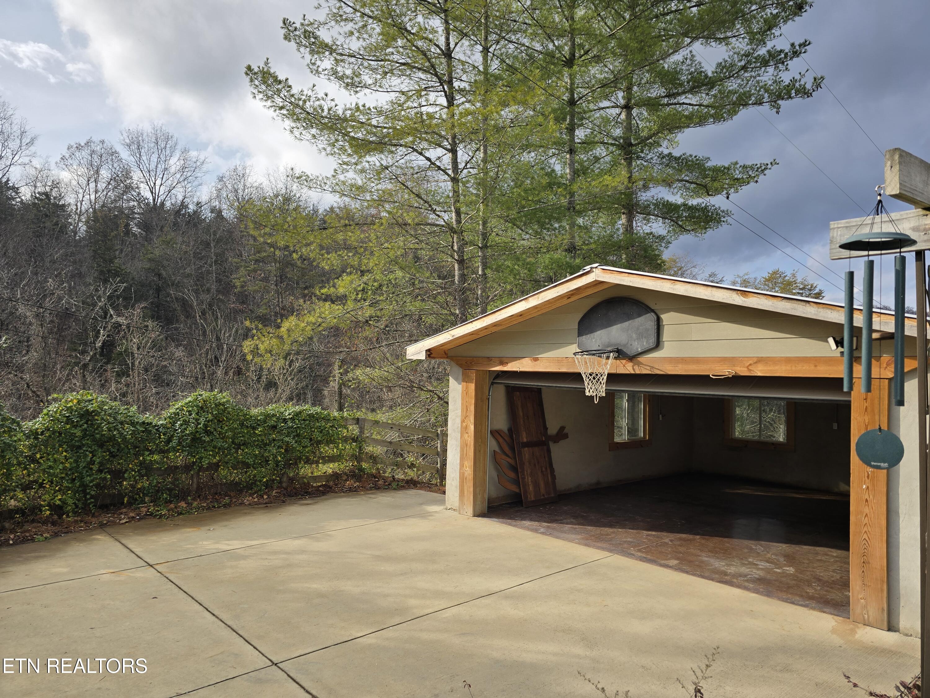197 Wolfe Road Sneedville TN 37869
