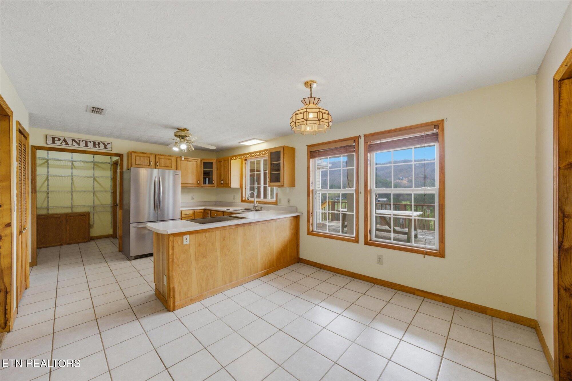 1502 Valley Cove Way Sevierville TN 37862
