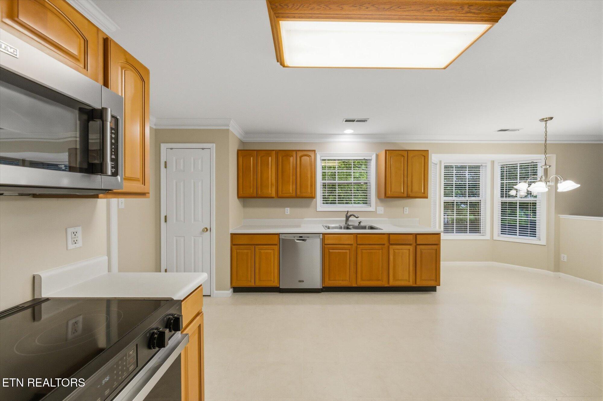 615 Mountain Pass Lane Knoxville TN 37923