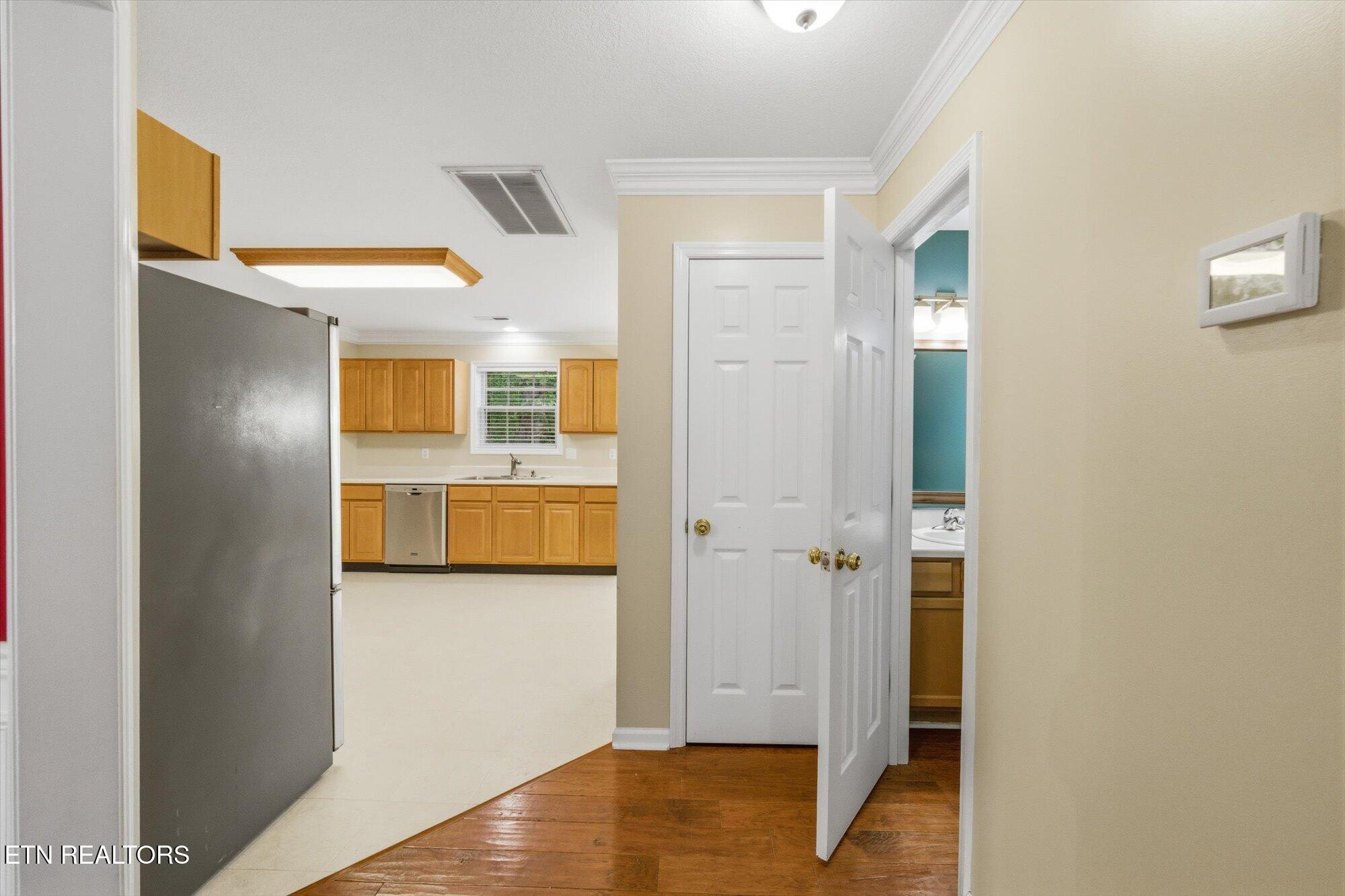 615 Mountain Pass Lane Knoxville TN 37923