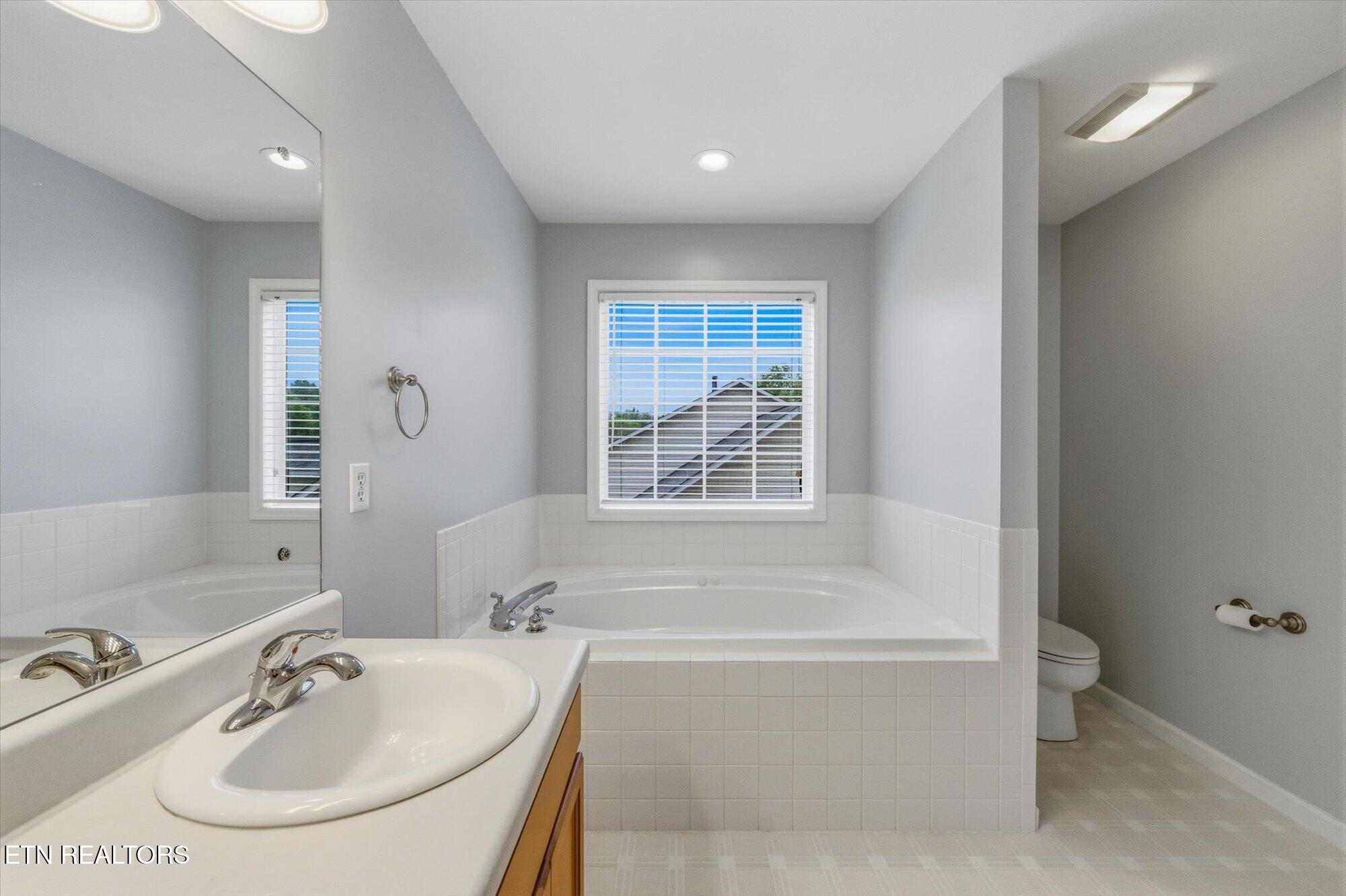 615 Mountain Pass Lane Knoxville TN 37923