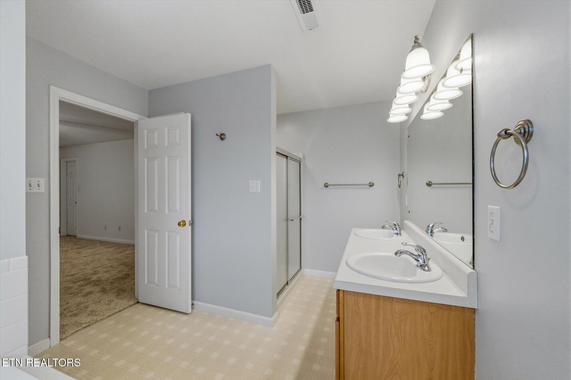615 Mountain Pass Lane Knoxville TN 37923