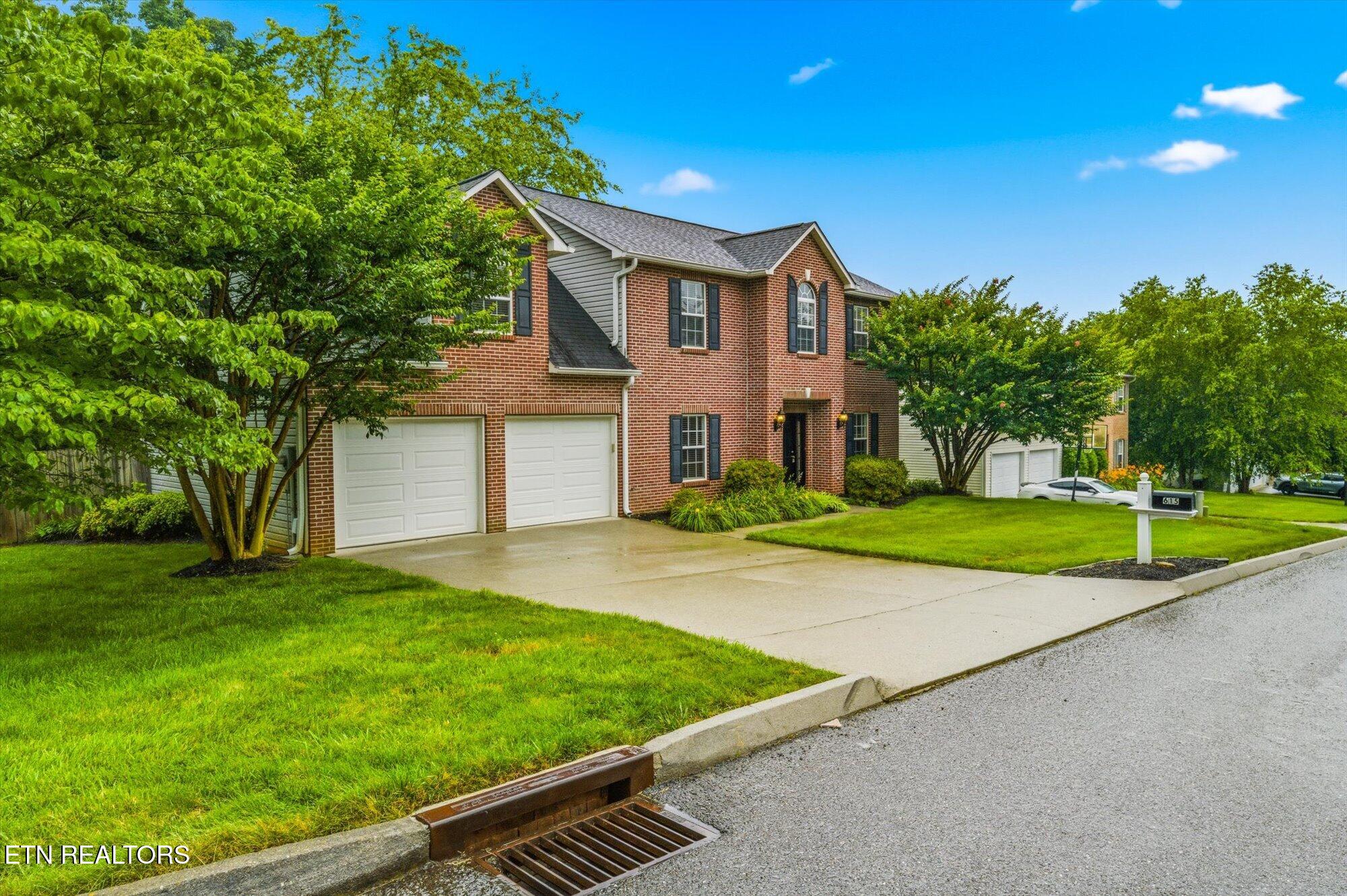 615 Mountain Pass Lane Knoxville TN 37923