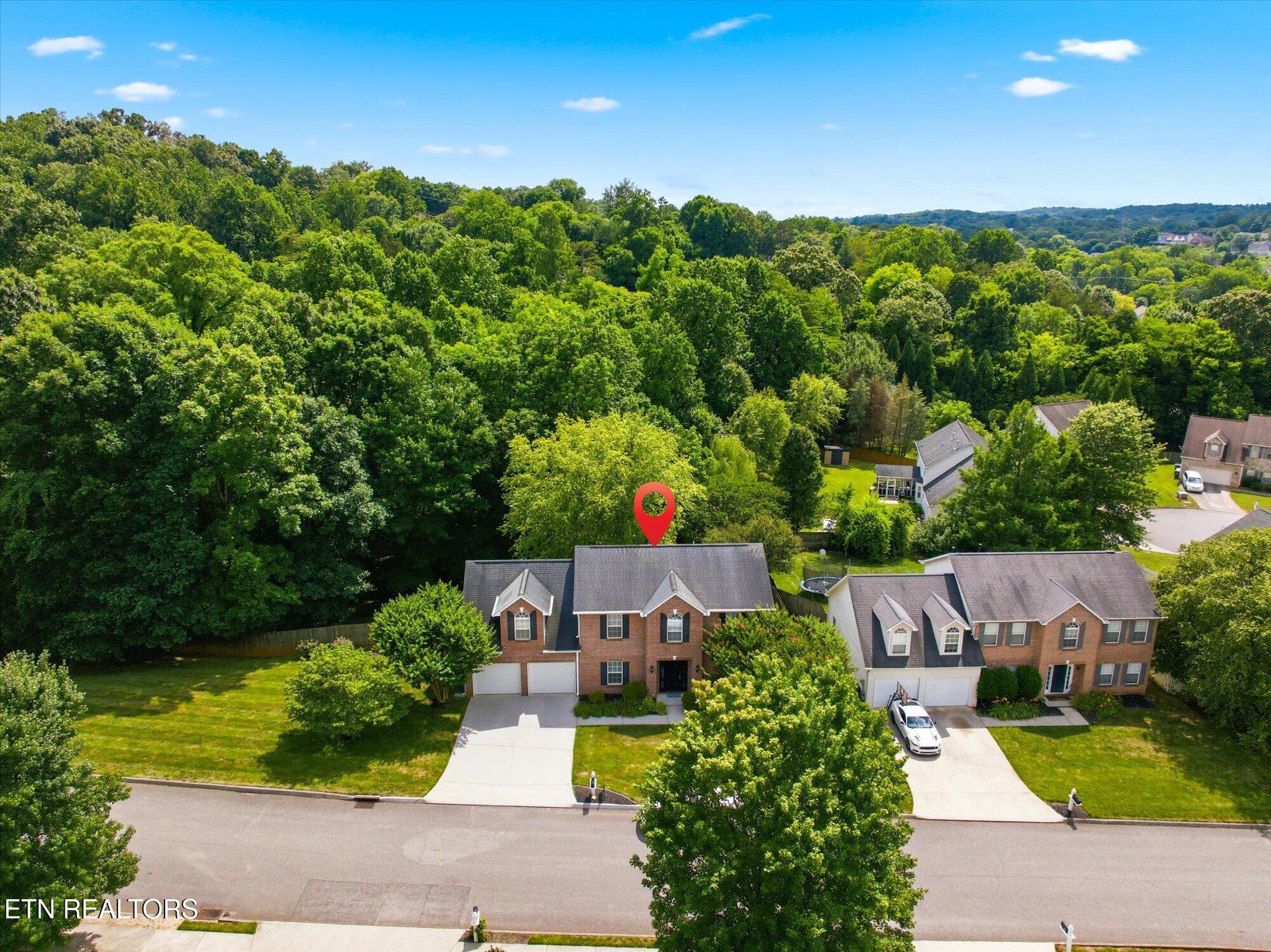 615 Mountain Pass Lane Knoxville TN 37923