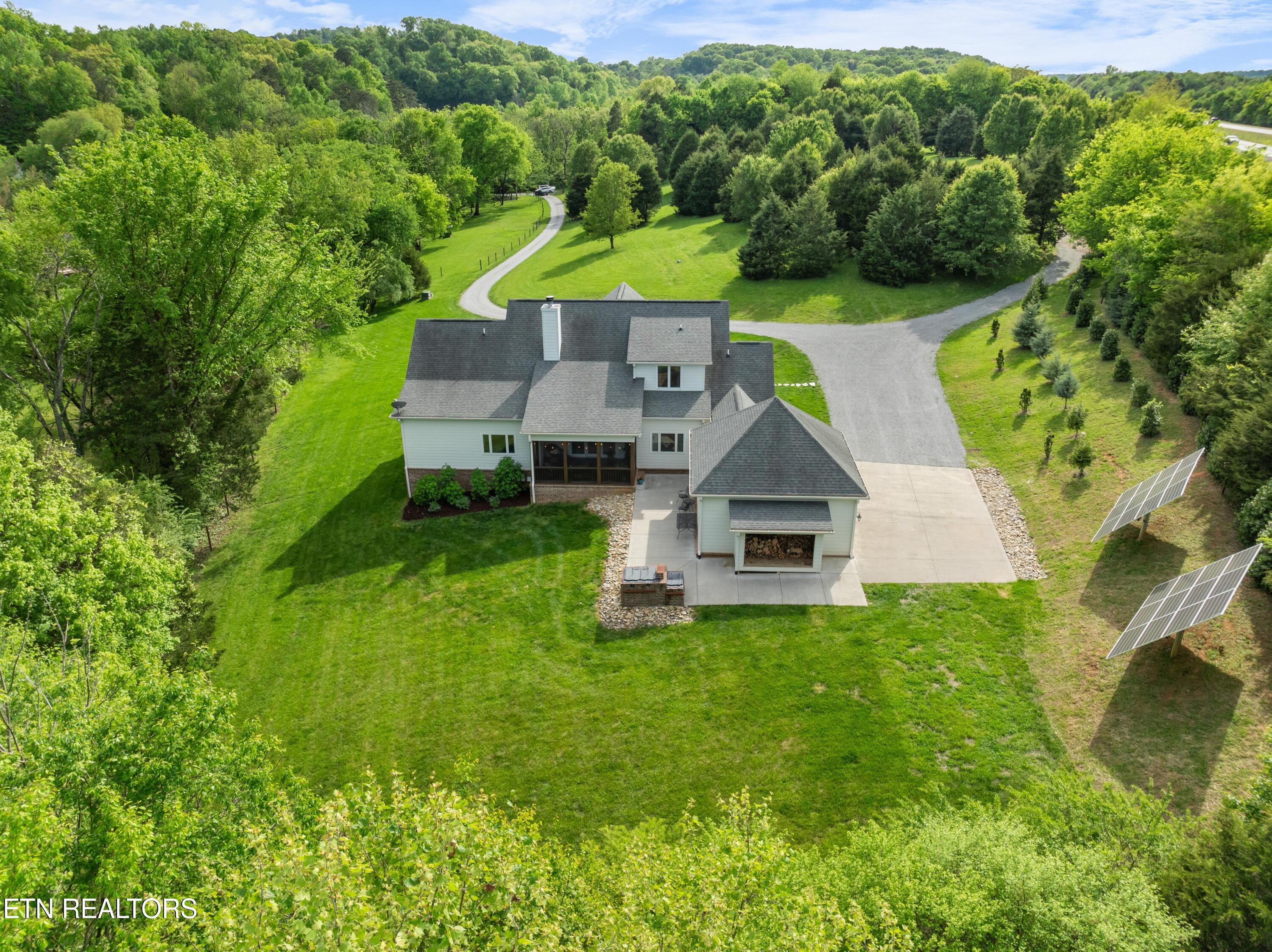 9301, 9303 Tedford Lane Knoxville TN 37922